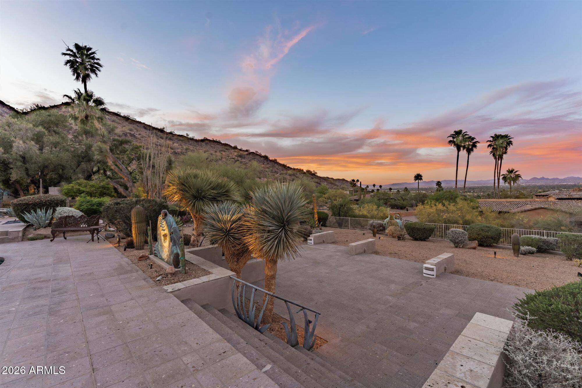 SUNSET HILLS LOT 1-20 & TR C - Residential