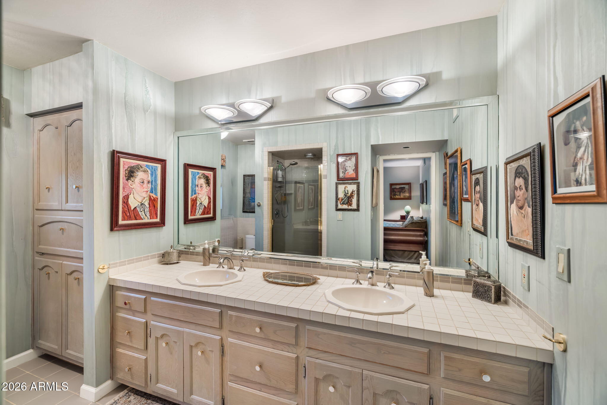 SUNSET HILLS LOT 1-20 & TR C - Residential