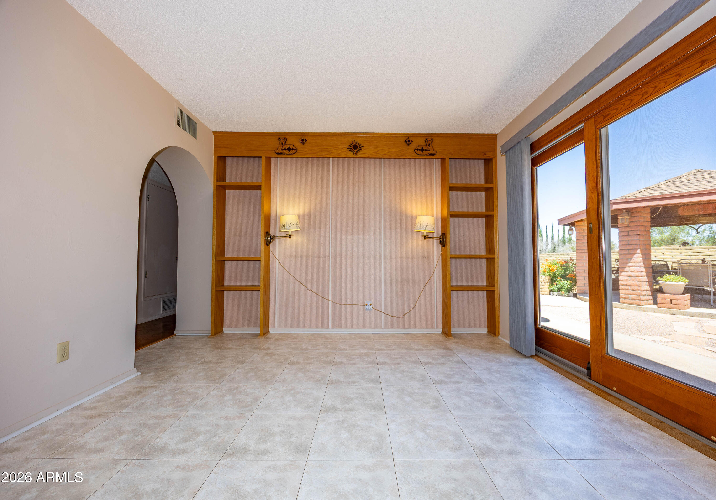TOWN & COUNTRY ESTATES 3 - Residential