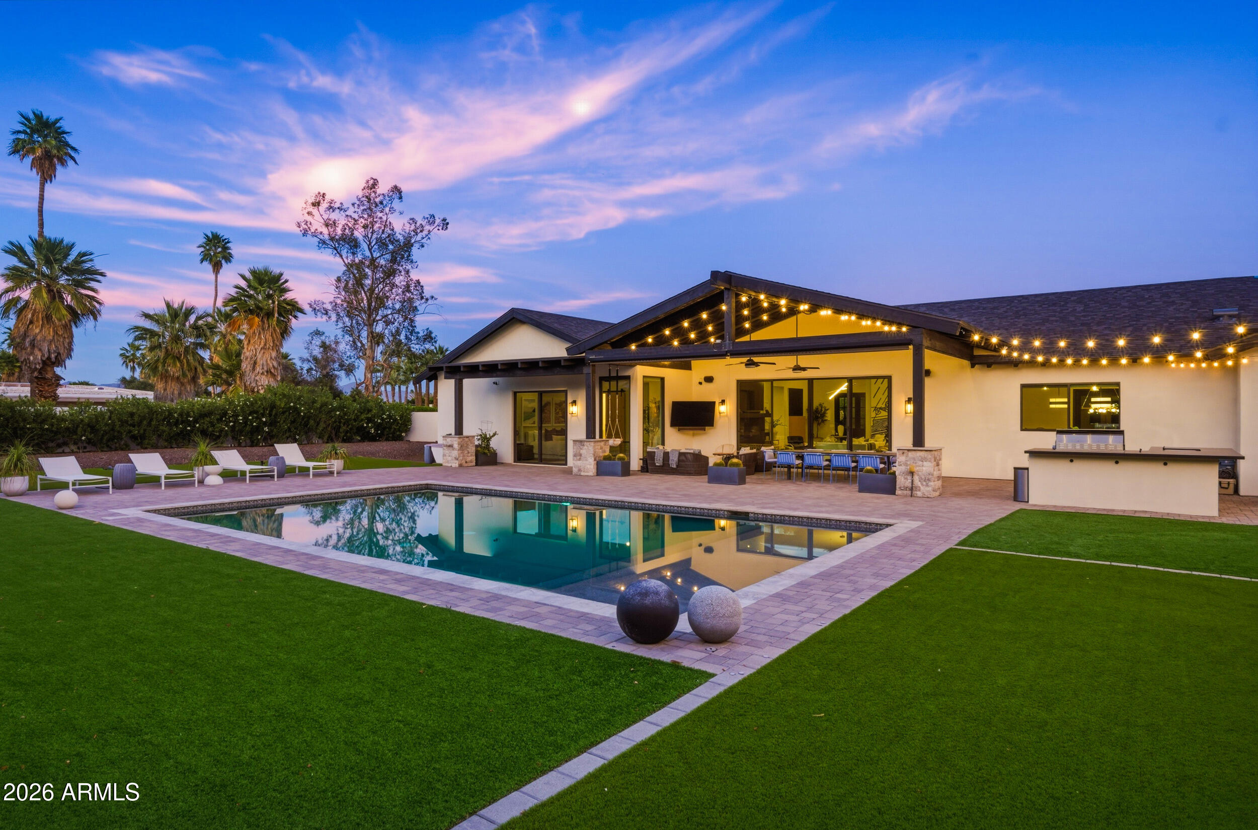 SAN MARINO VILLA - Residential