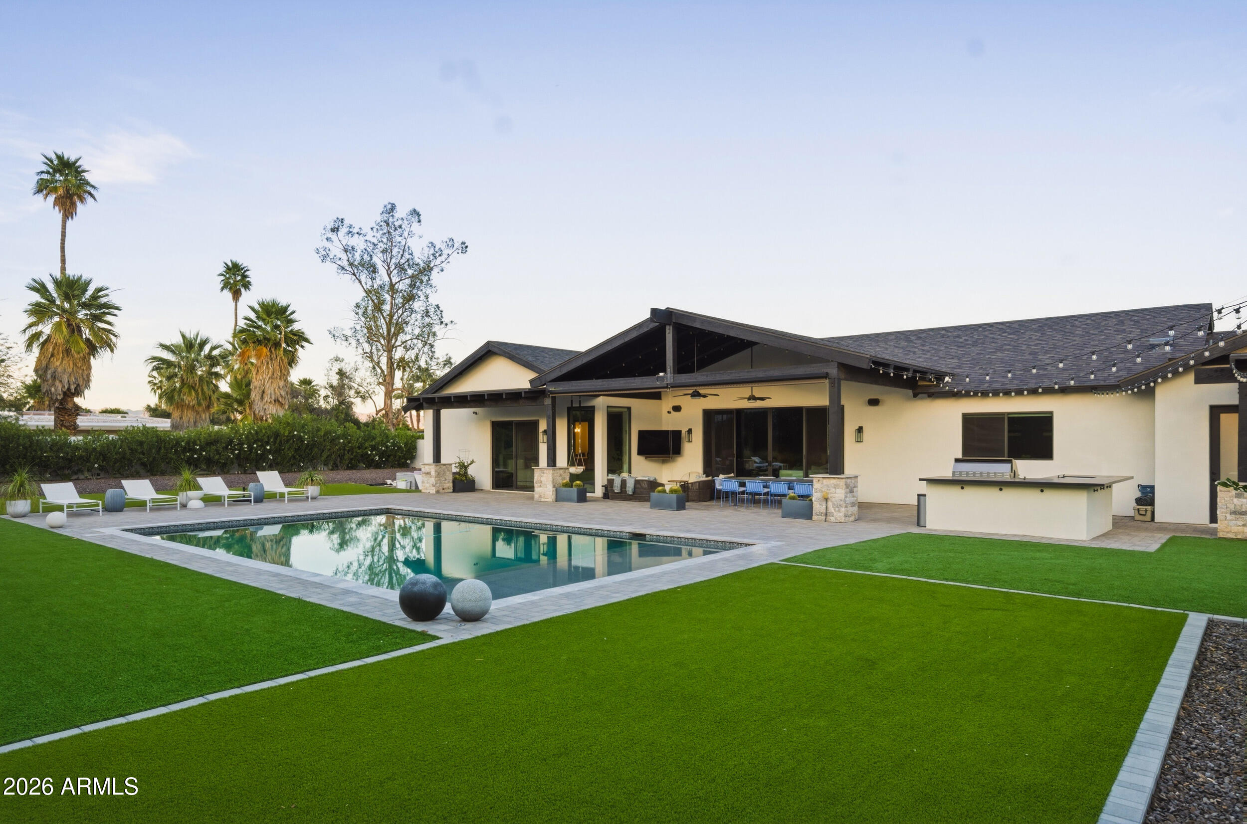SAN MARINO VILLA - Residential