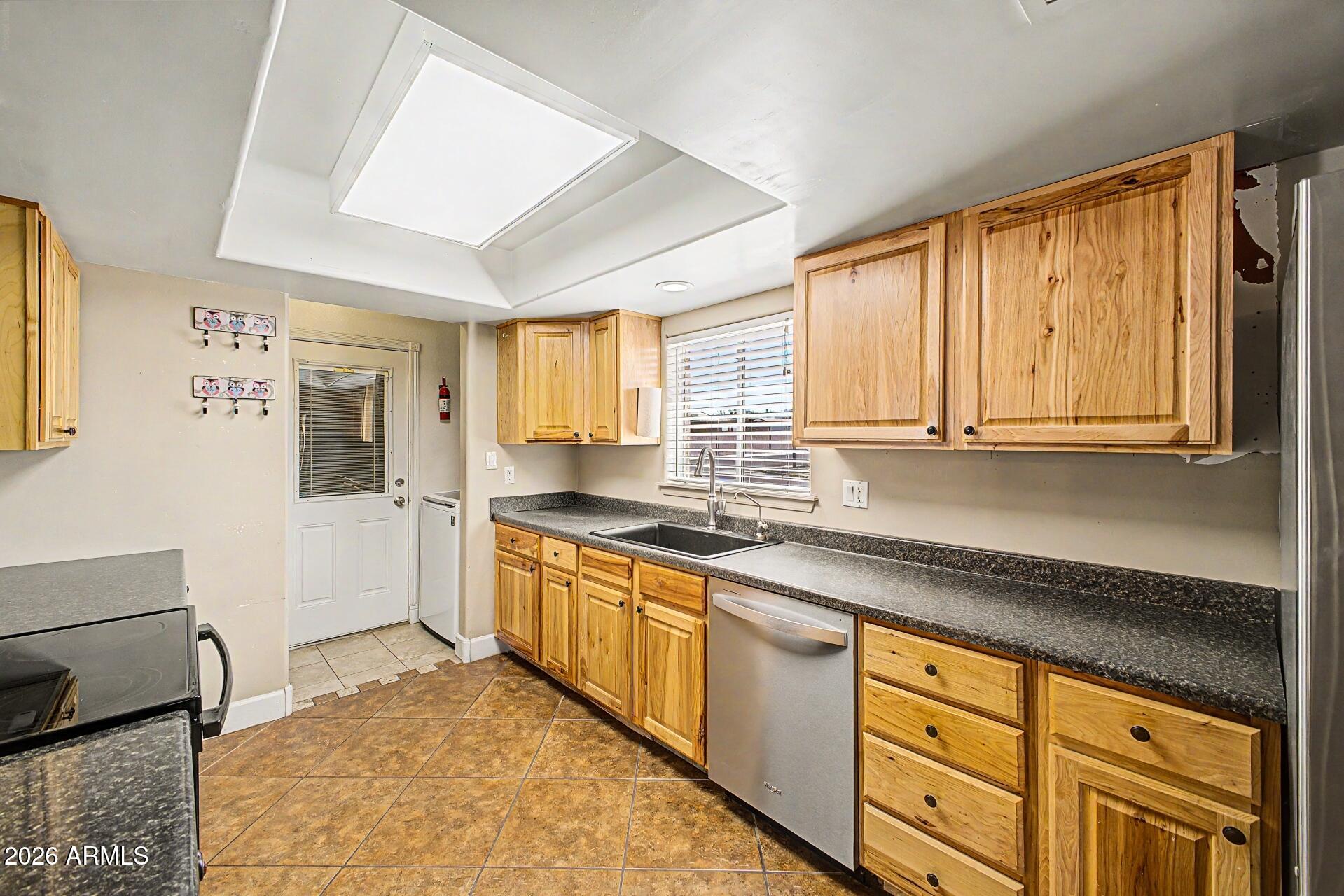 CONTINENTAL MEADOWS NORTH UNIT 5 - Residential