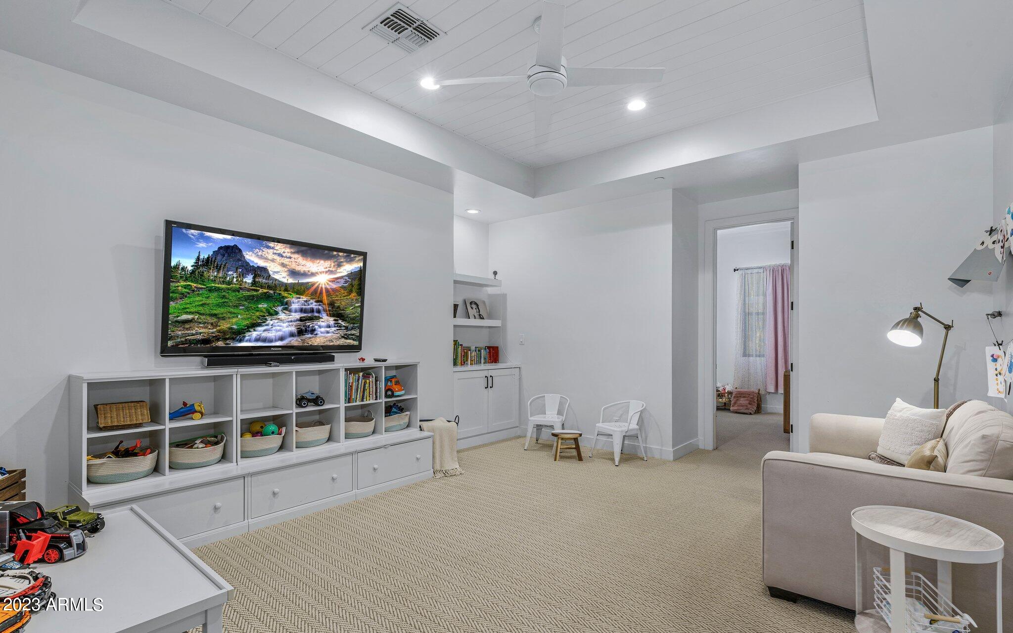 SWEETWATER STREET EAST - Residential
