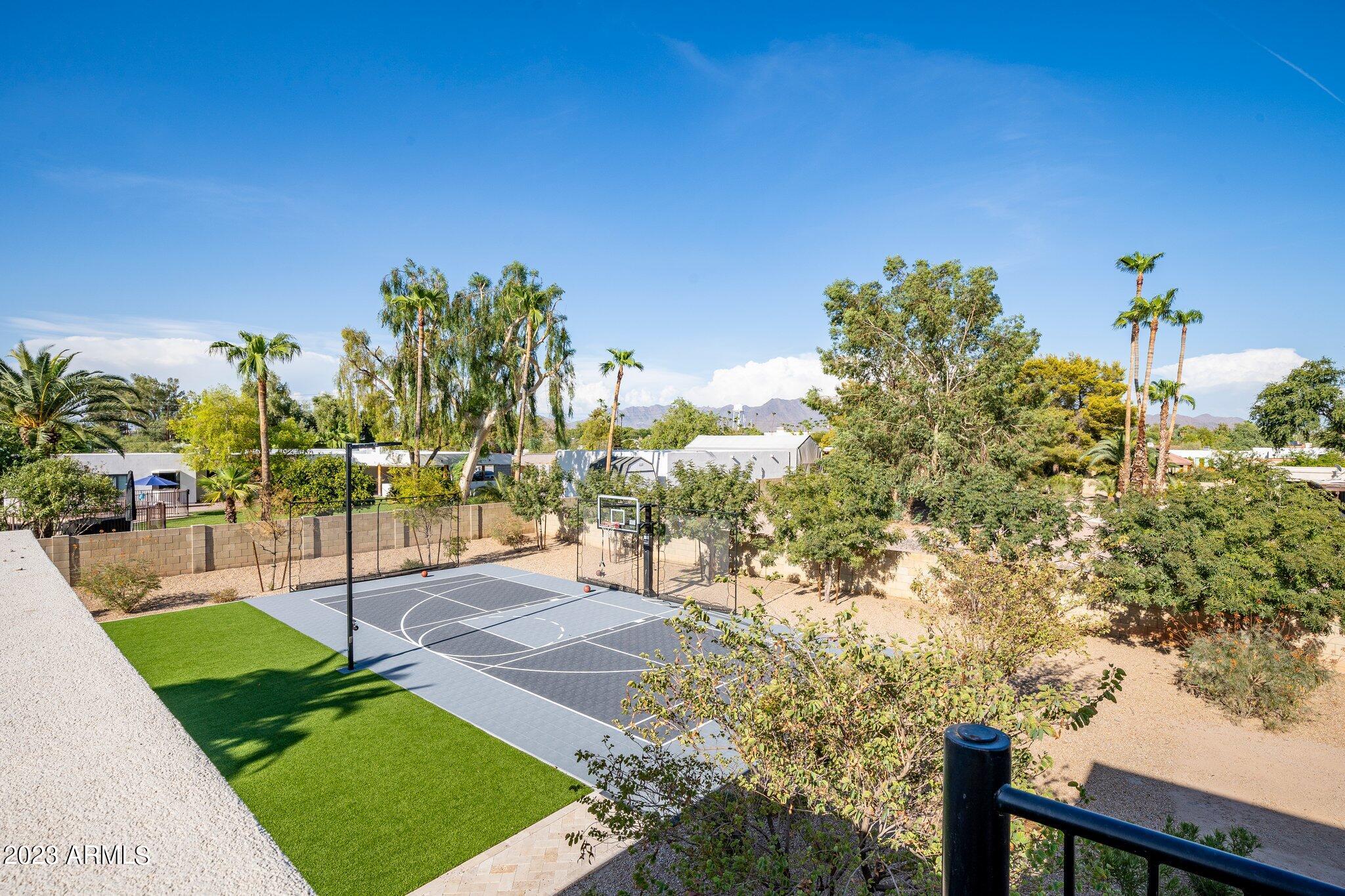 SWEETWATER STREET EAST - Residential