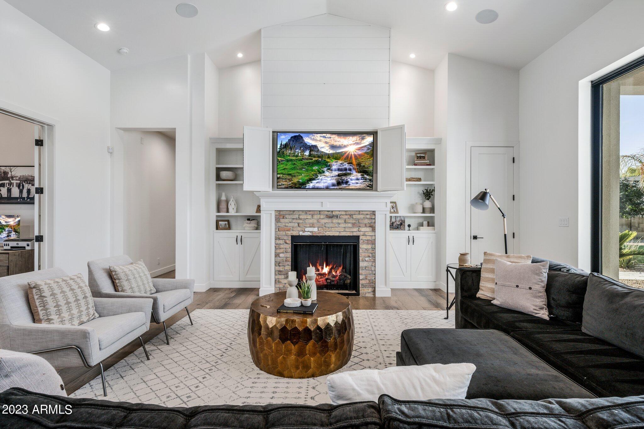 SWEETWATER STREET EAST - Residential