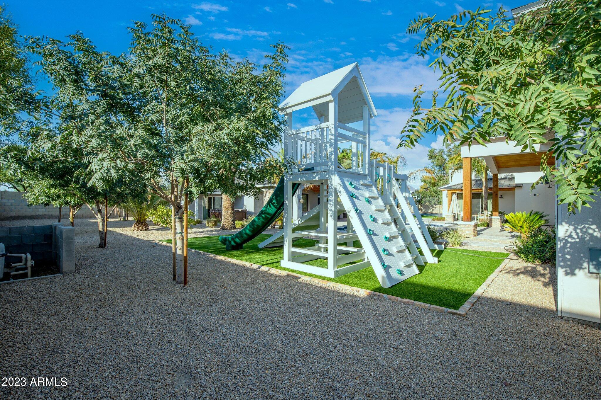 SWEETWATER STREET EAST - Residential