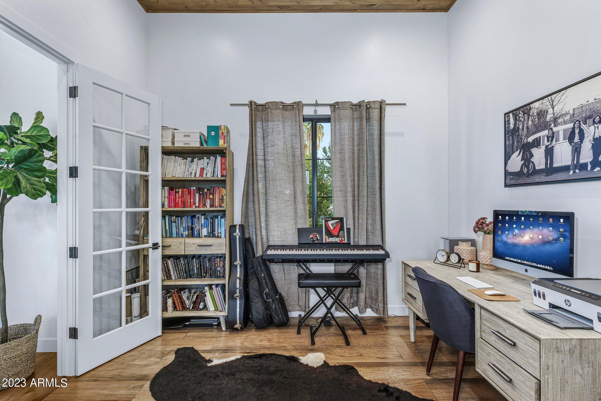SWEETWATER STREET EAST - Residential