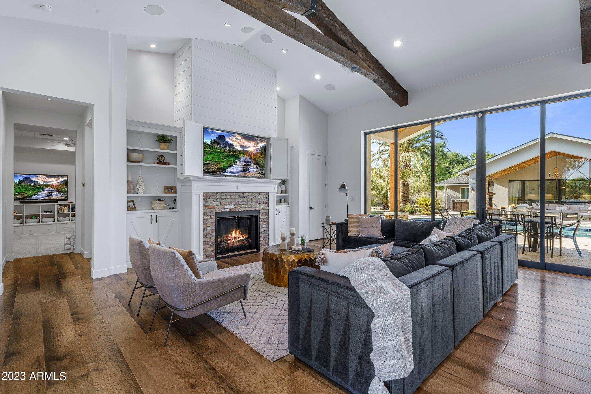 SWEETWATER STREET EAST - Residential