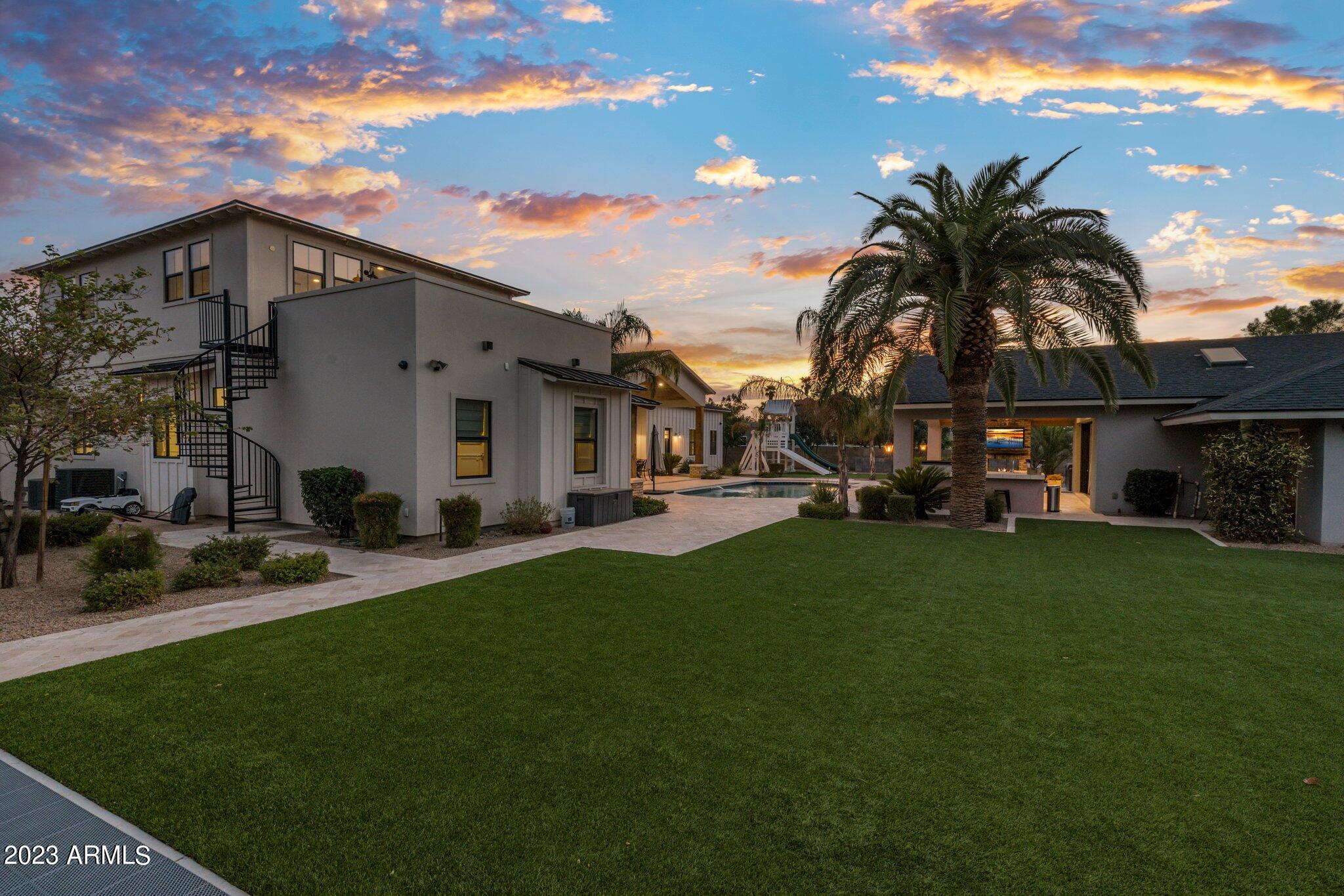 SWEETWATER STREET EAST - Residential