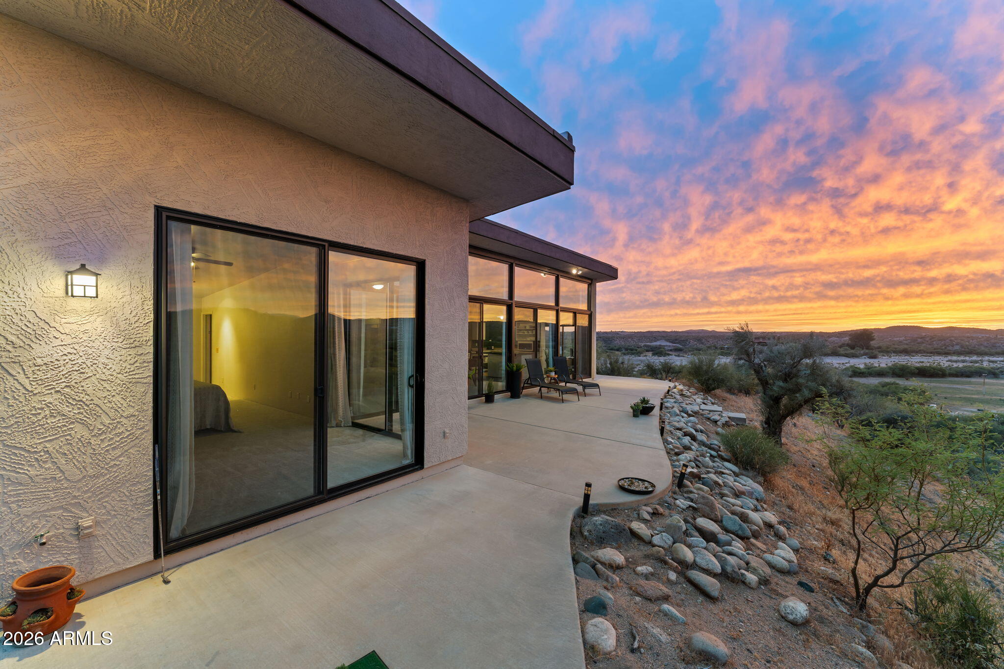 Hilltop Penthouse - Residential