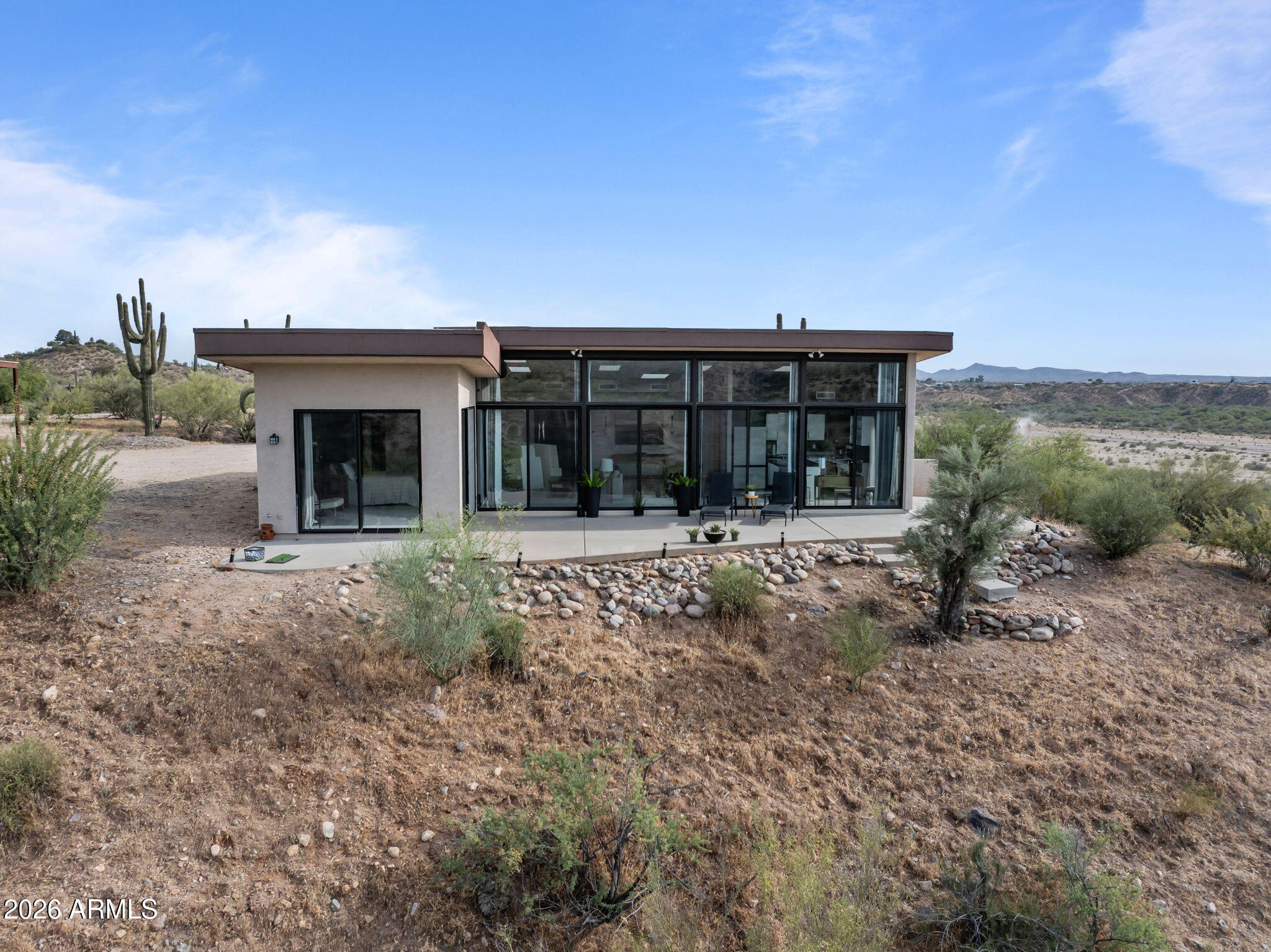 Hilltop Penthouse - Residential