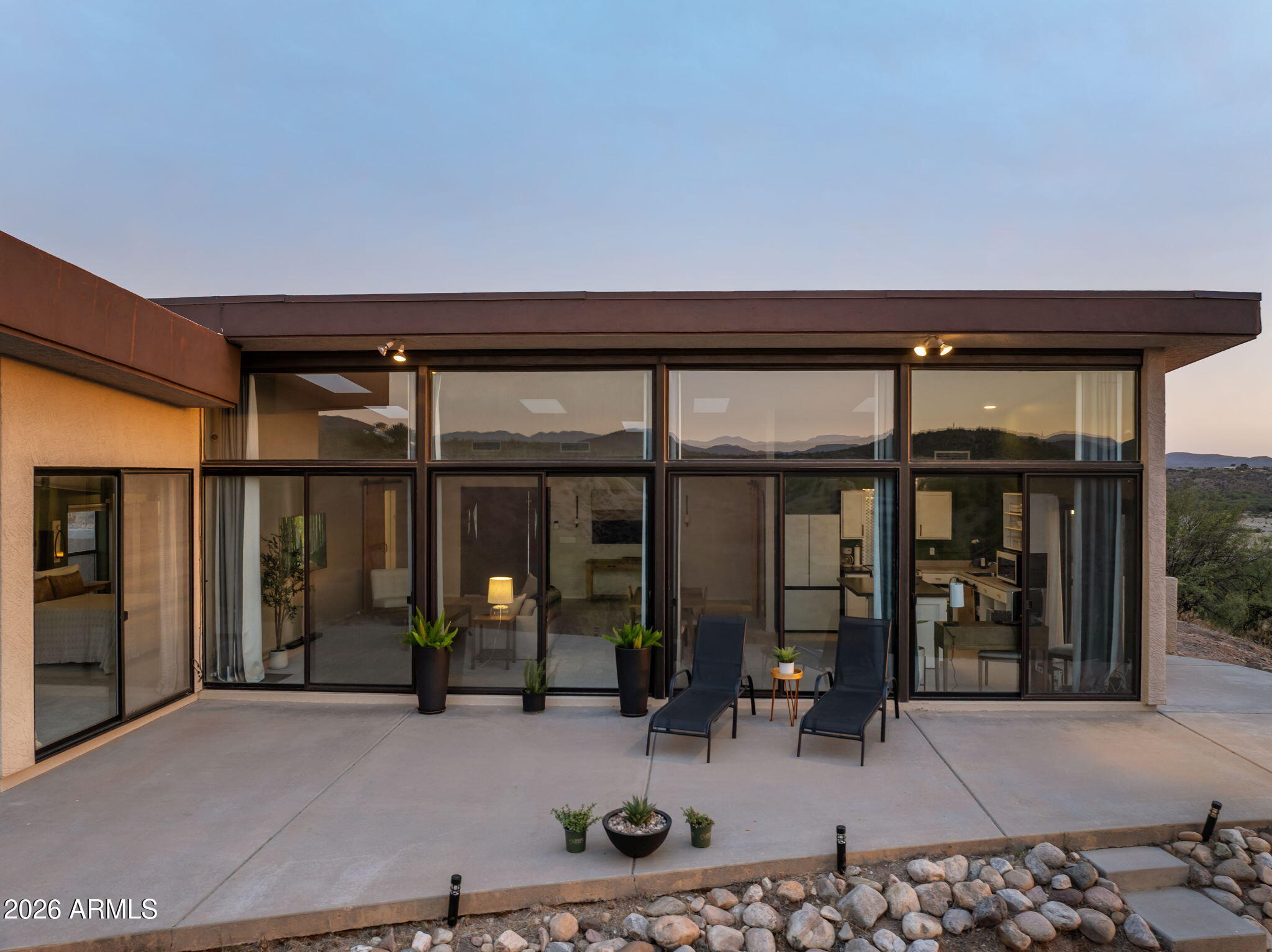 Hilltop Penthouse - Residential
