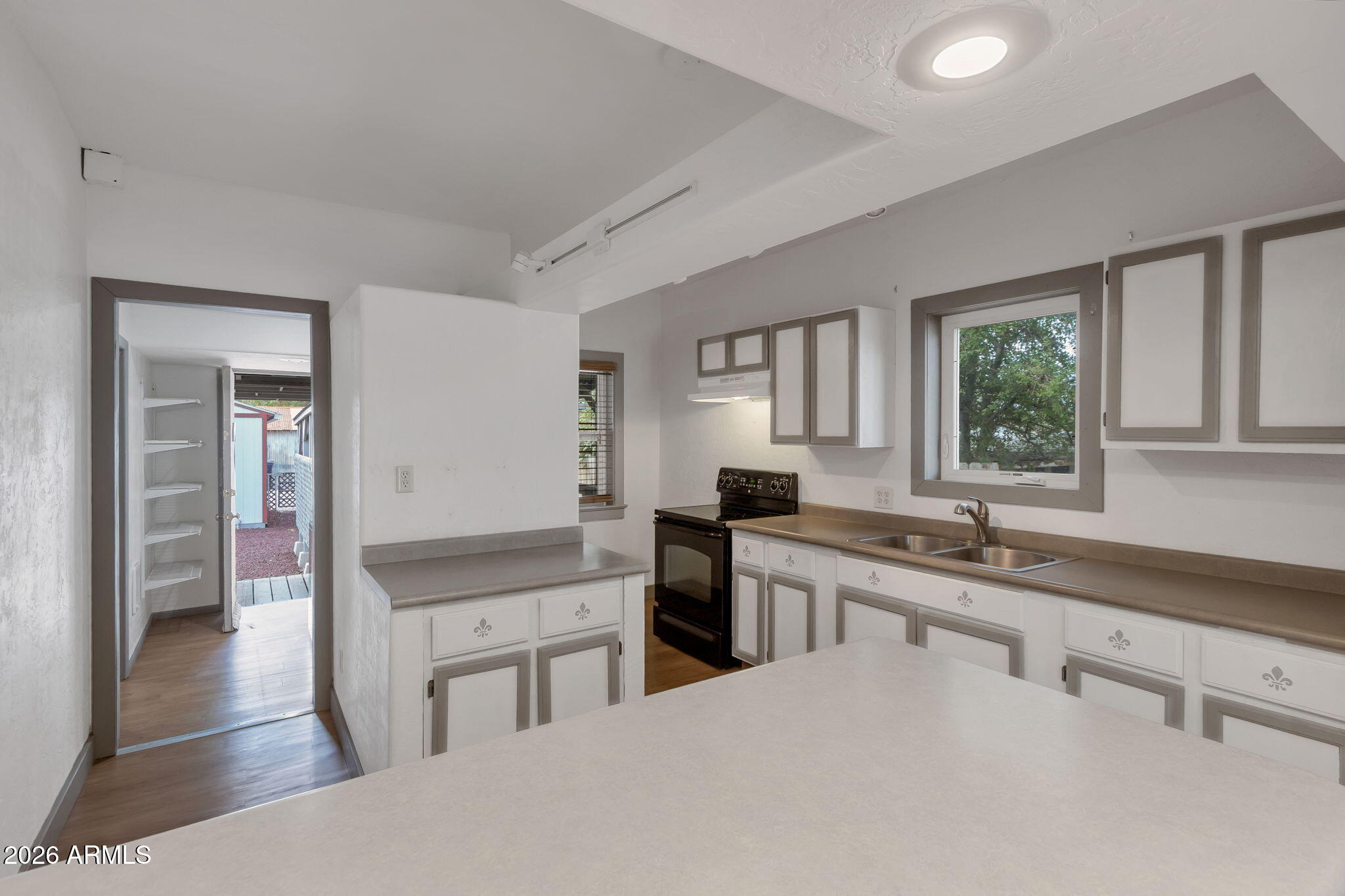 CLARKDALE TOWNSITE - Residential