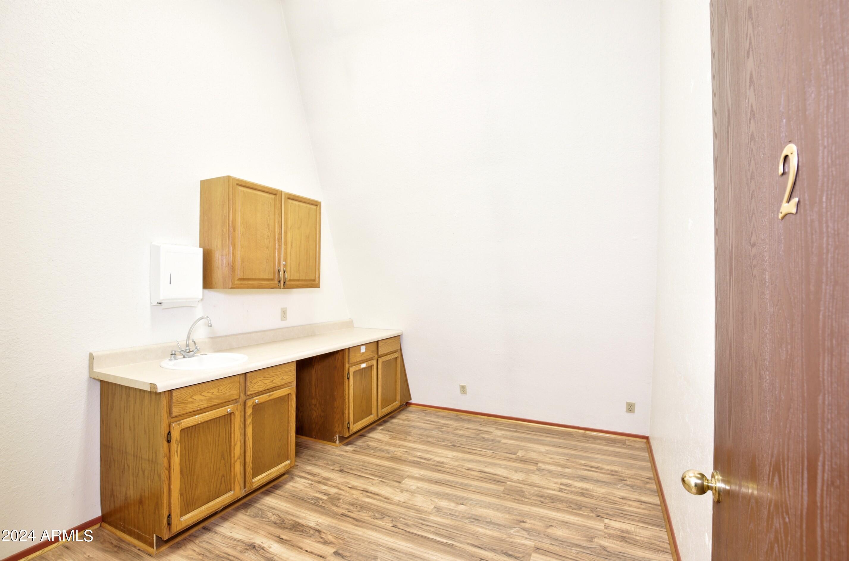 METES AND BOUNDS - Commercial Sale
