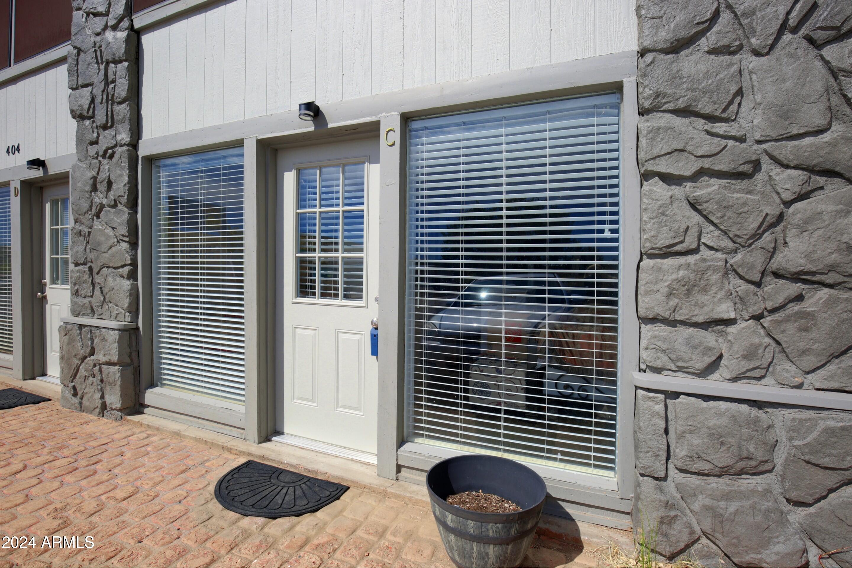 METES AND BOUNDS - Commercial Sale