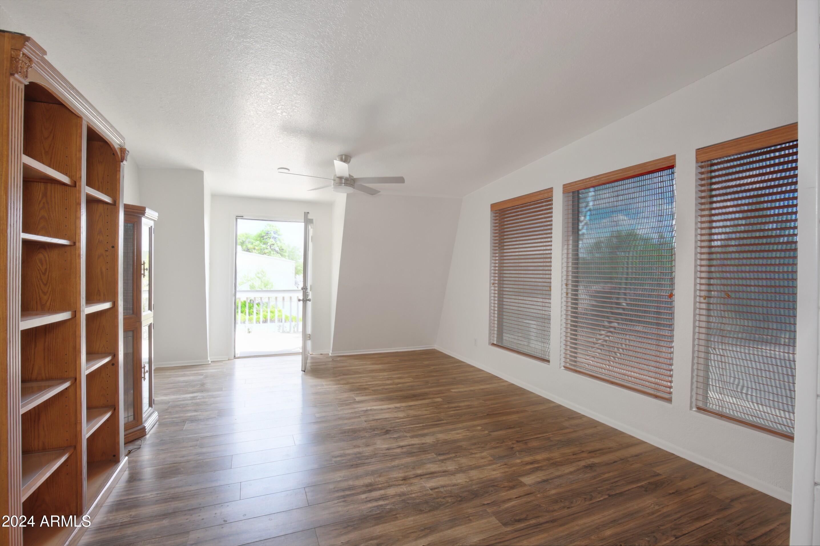 METES AND BOUNDS - Commercial Sale