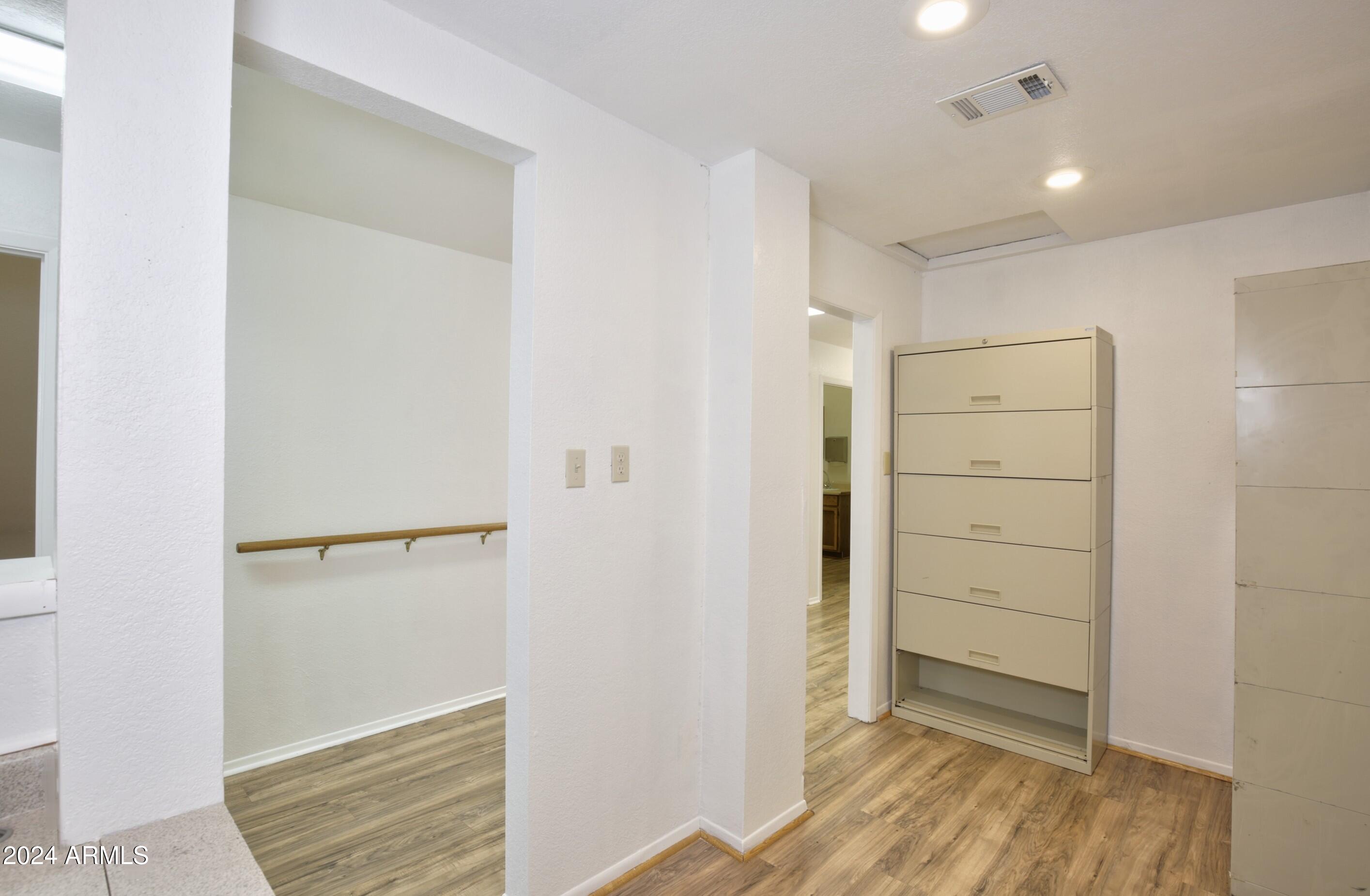 METES AND BOUNDS - Commercial Sale