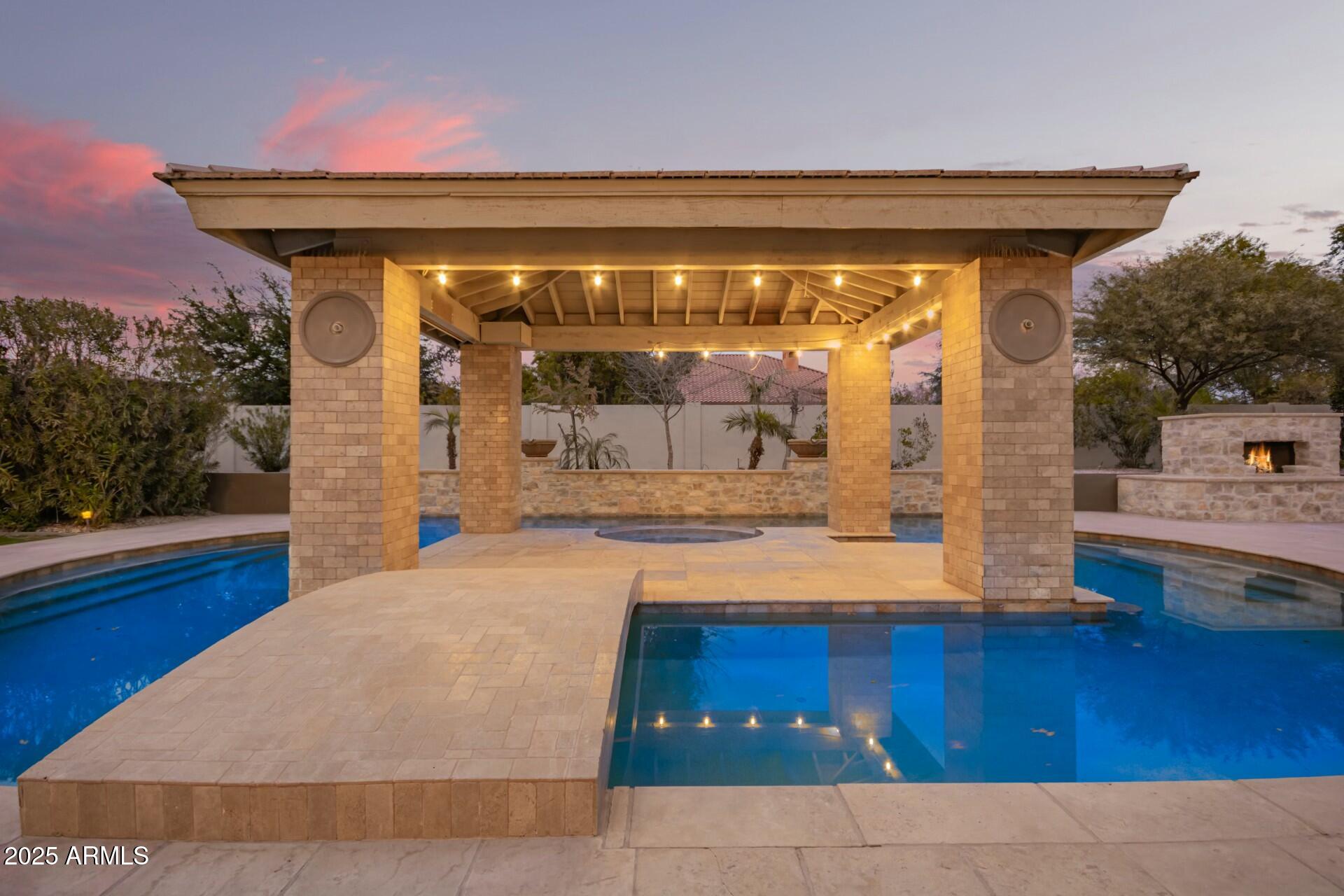 CIRCLE G AT OCOTILLO PHASE 1 - Residential