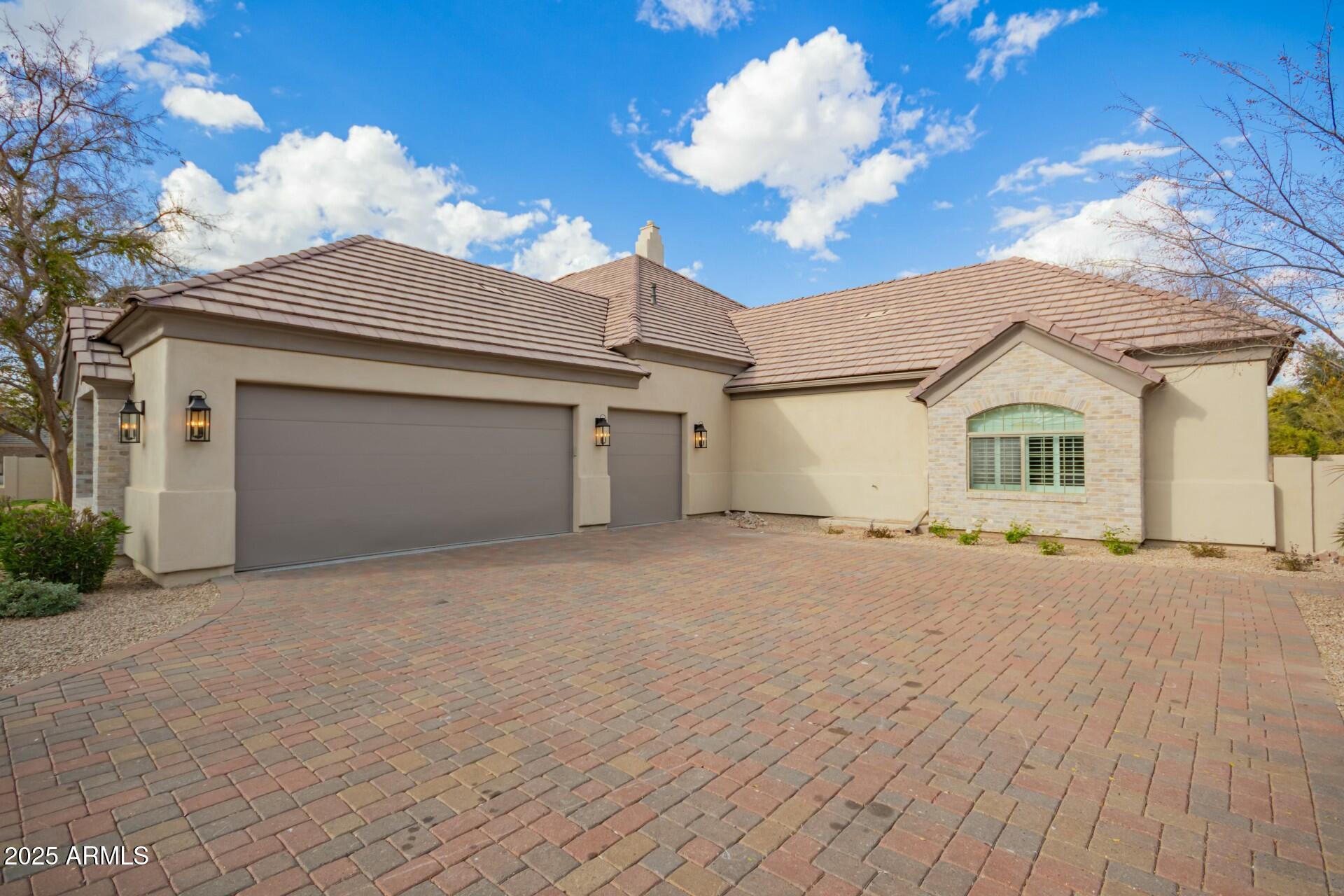 CIRCLE G AT OCOTILLO PHASE 1 - Residential