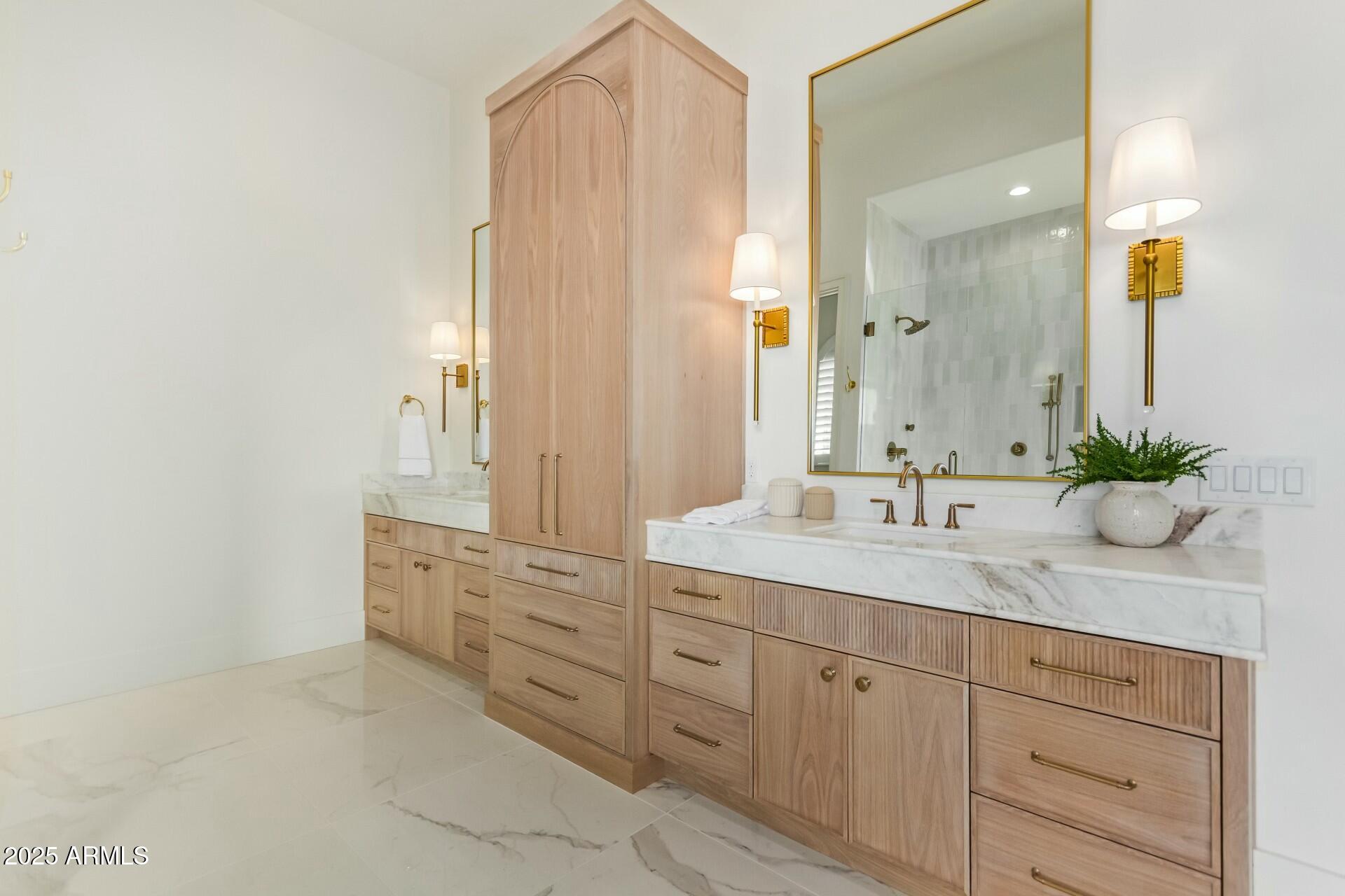 CIRCLE G AT OCOTILLO PHASE 1 - Residential