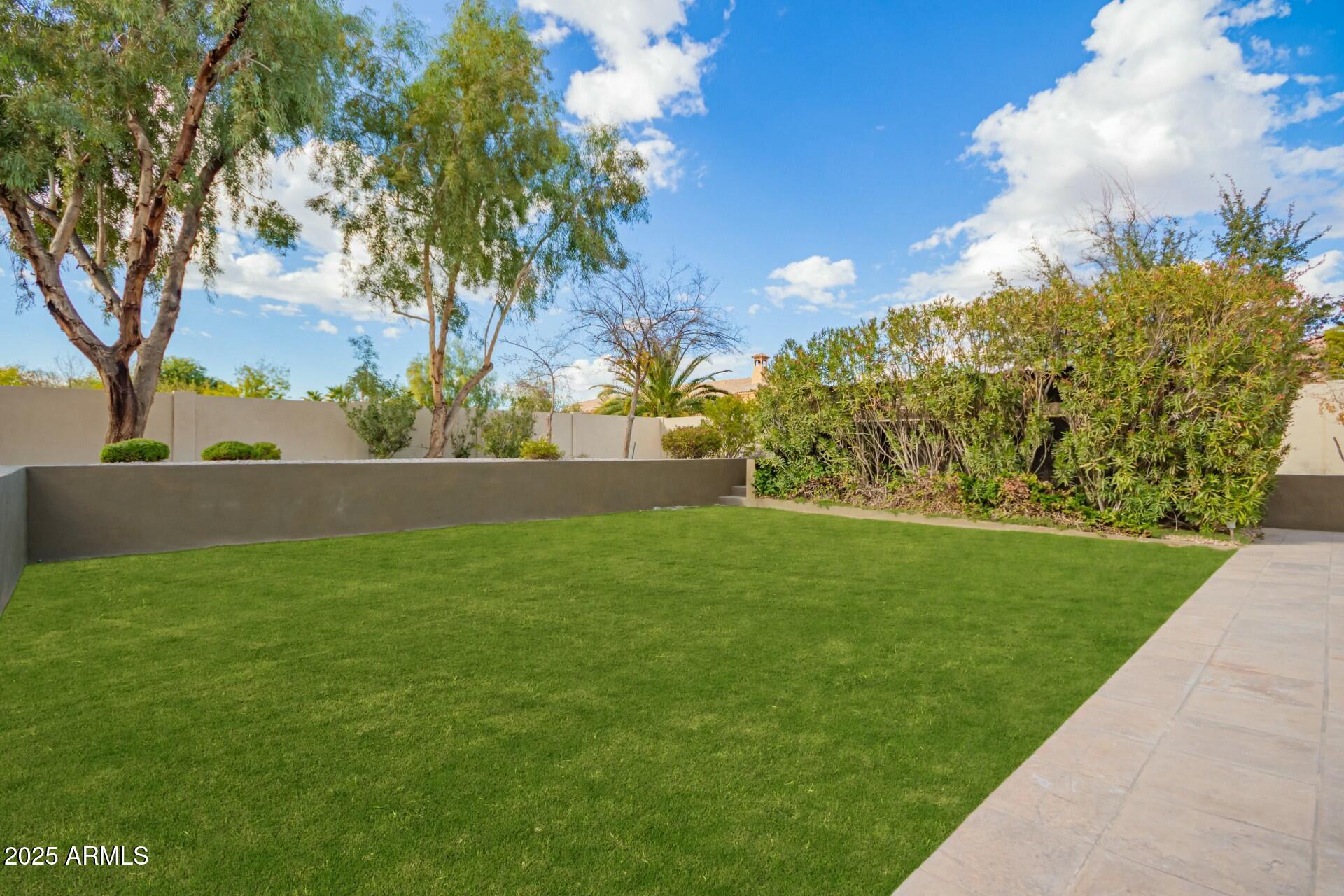 CIRCLE G AT OCOTILLO PHASE 1 - Residential
