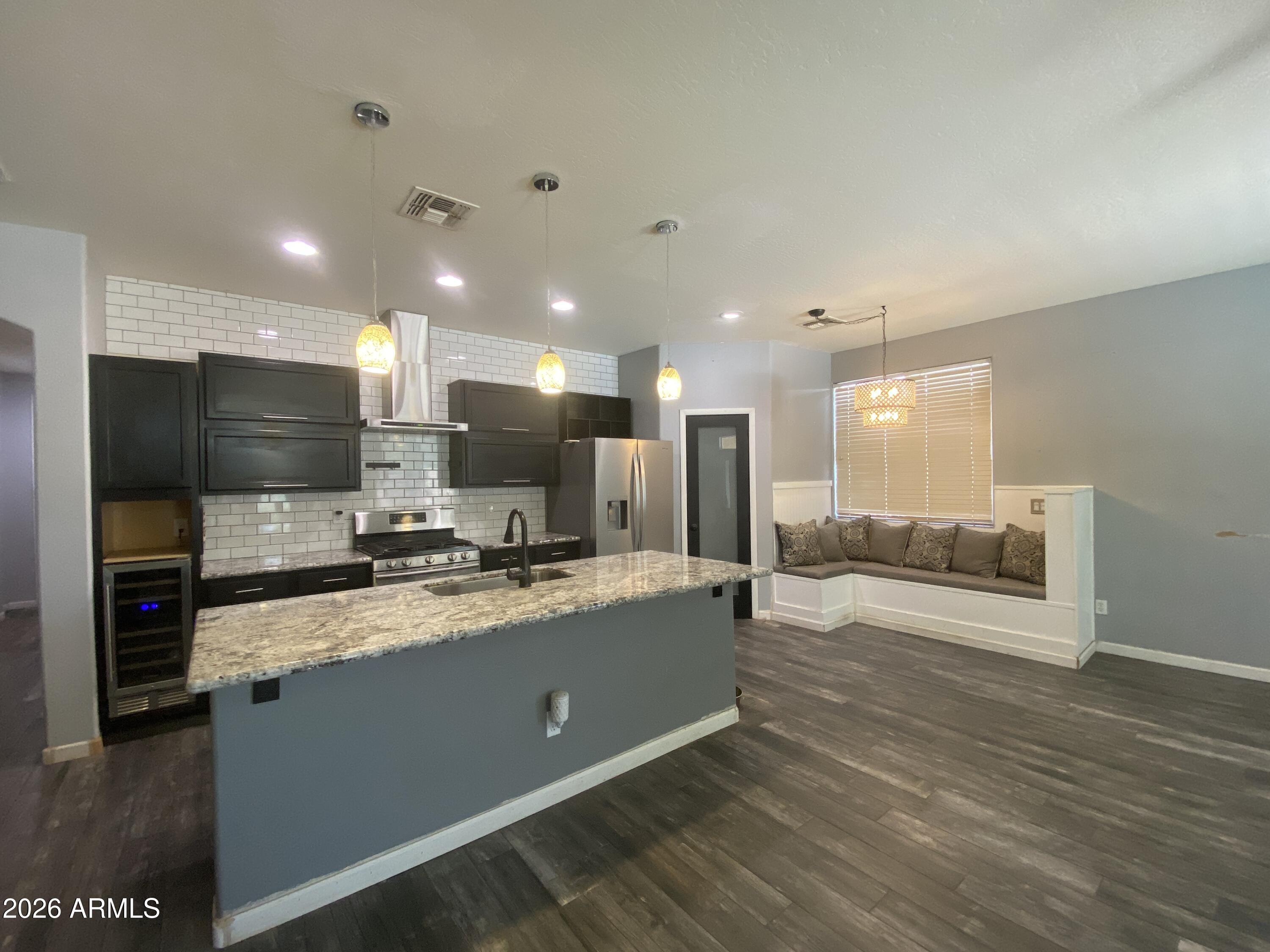 LAVEEN MEADOWS PHASE 1 AMD - Residential Lease