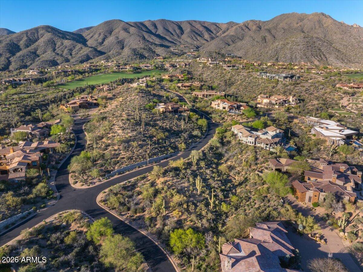 DESERT MOUNTAIN - Land