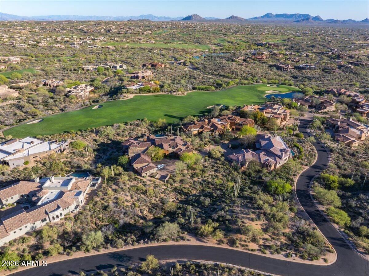 DESERT MOUNTAIN - Land