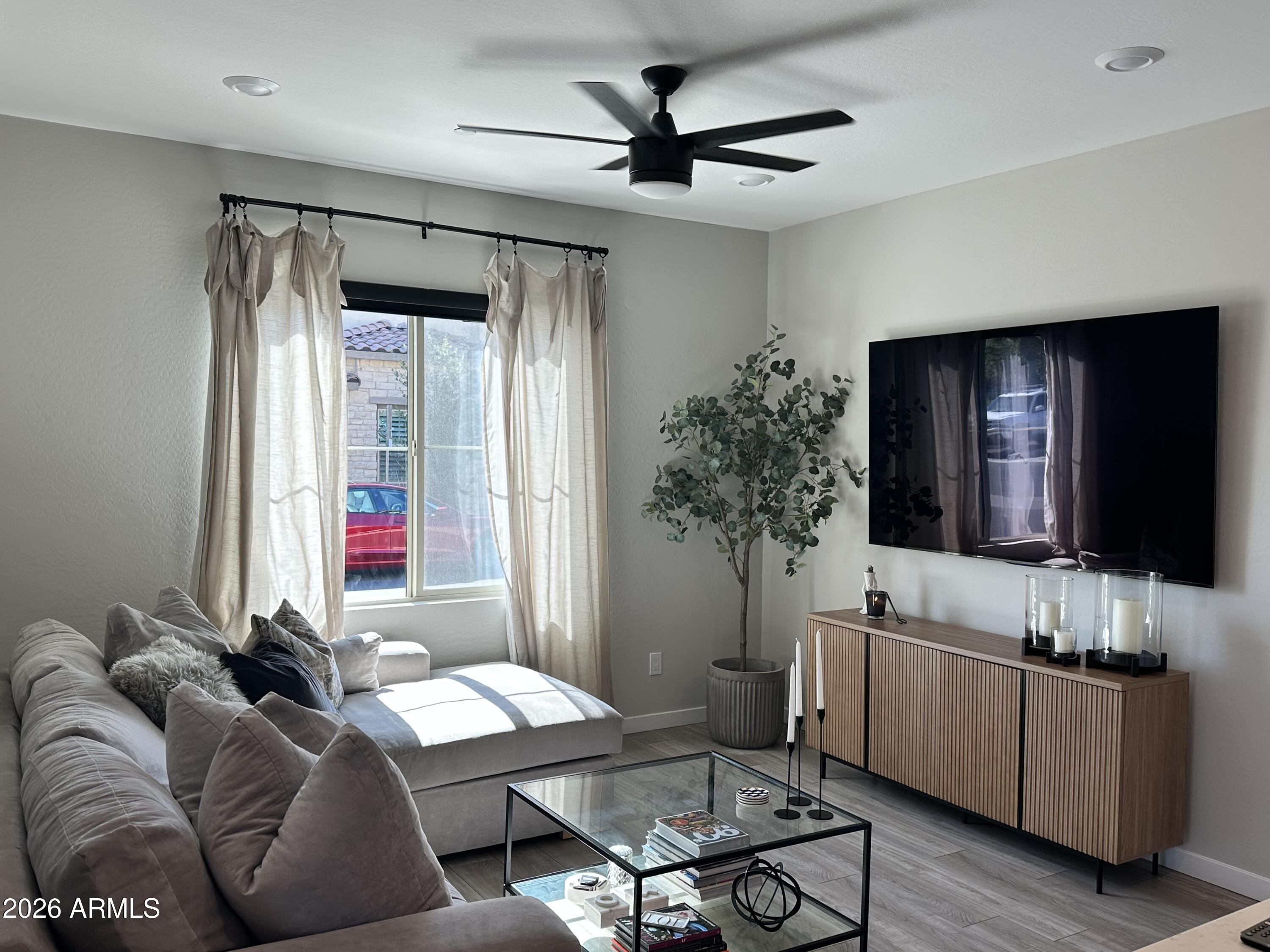 MOSAIC AT LAYTON LAKES CONDOMINIUMS AMD - Residential