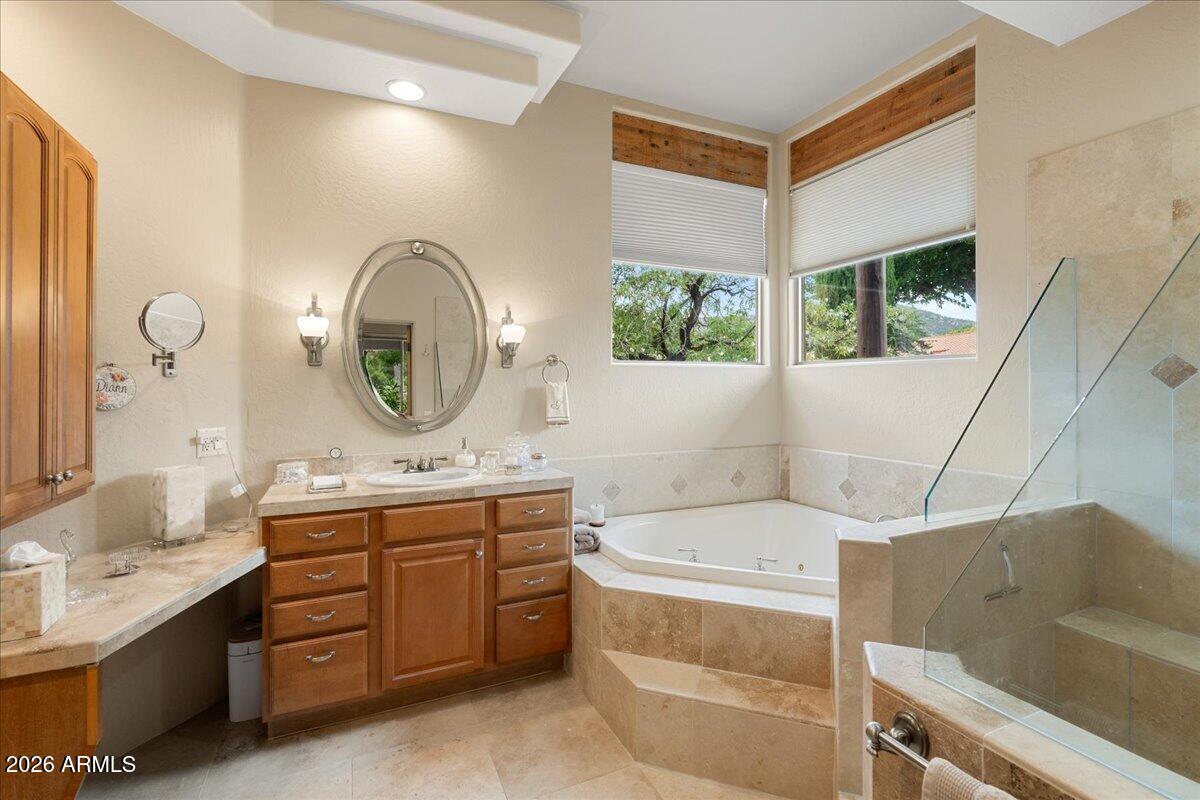 OAK CREEK COUNTRY CLUB WEST - Residential