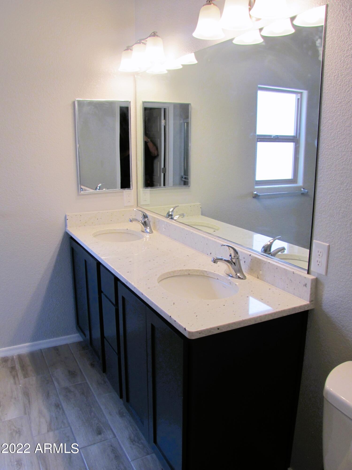 Holiday - Residential Lease