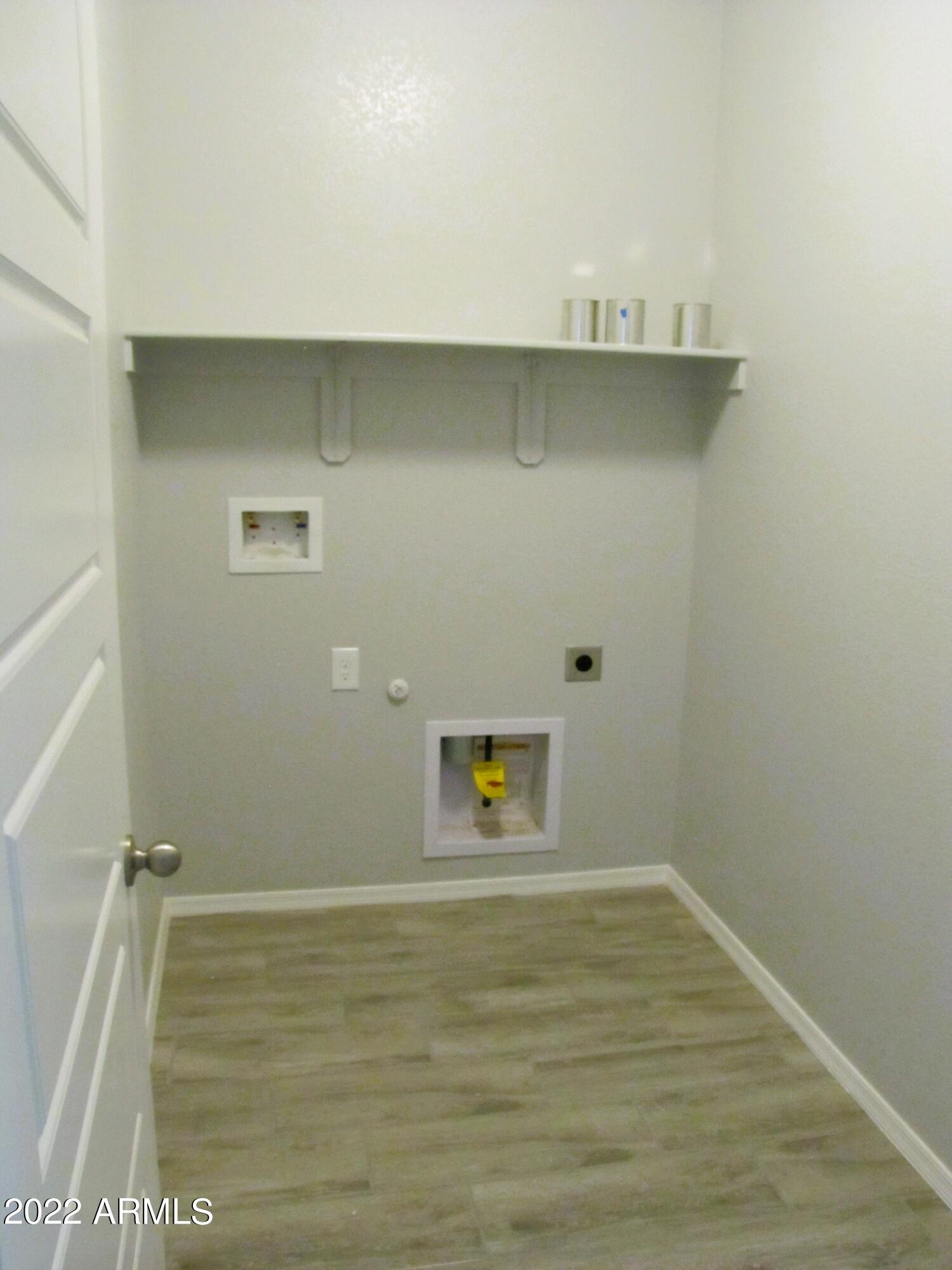 Holiday - Residential Lease