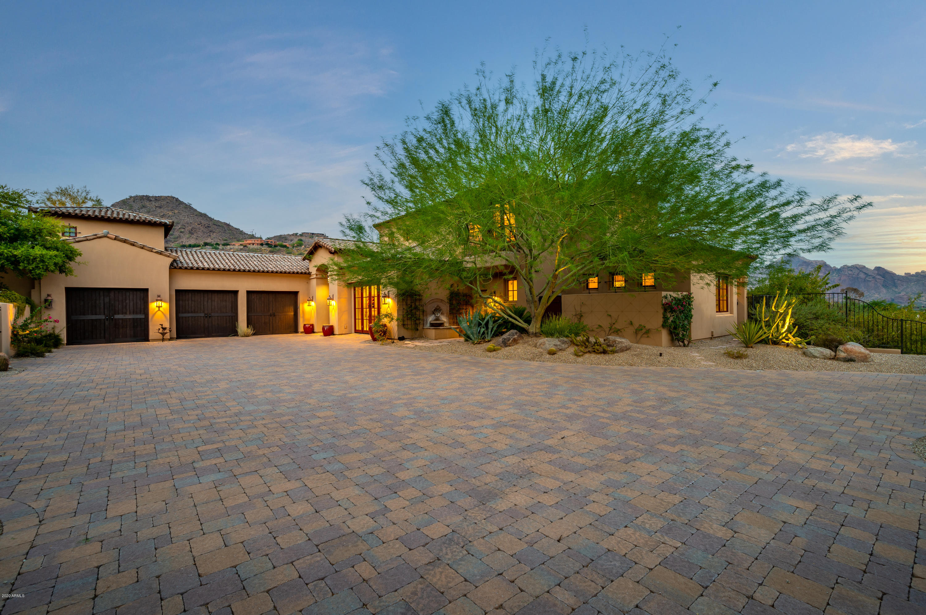 PARADISE RESERVE - Residential