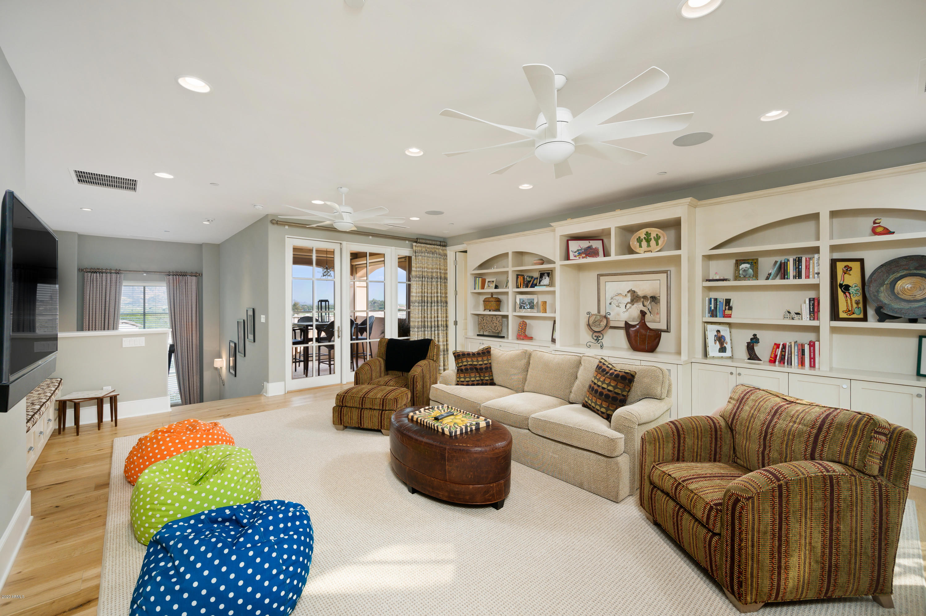 PARADISE RESERVE - Residential
