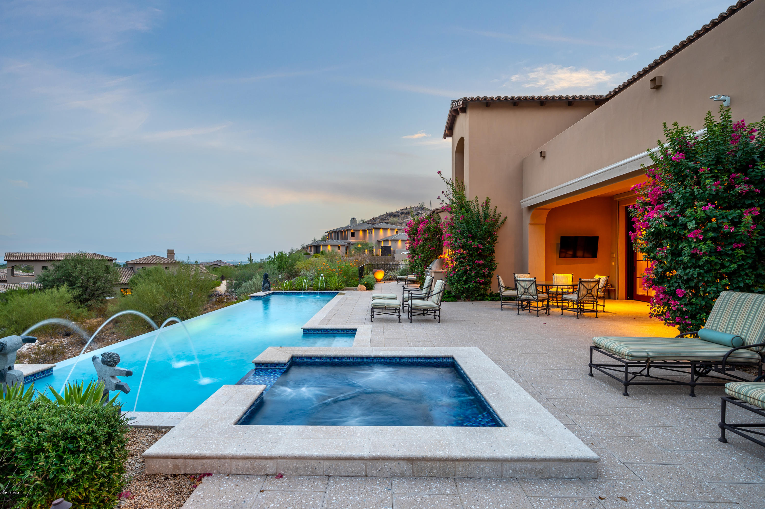 PARADISE RESERVE - Residential