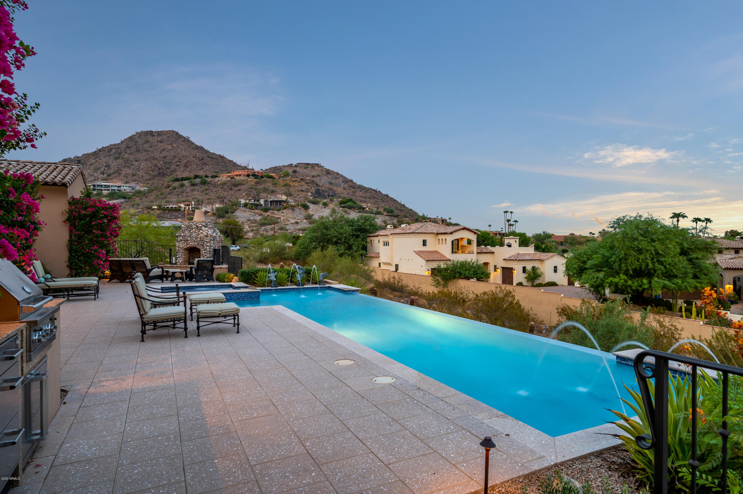 PARADISE RESERVE - Residential
