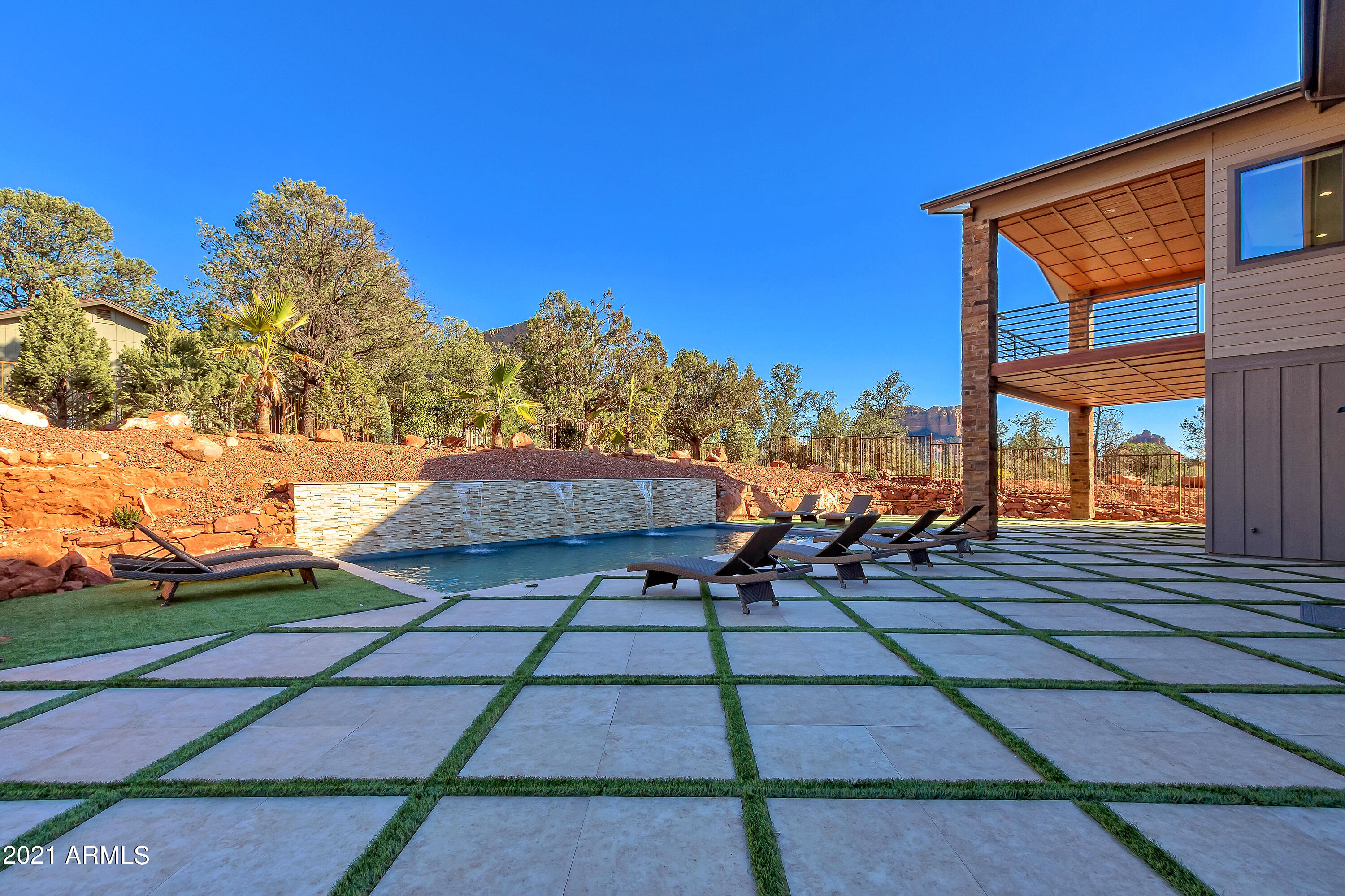 Under 5 Acres - Residential