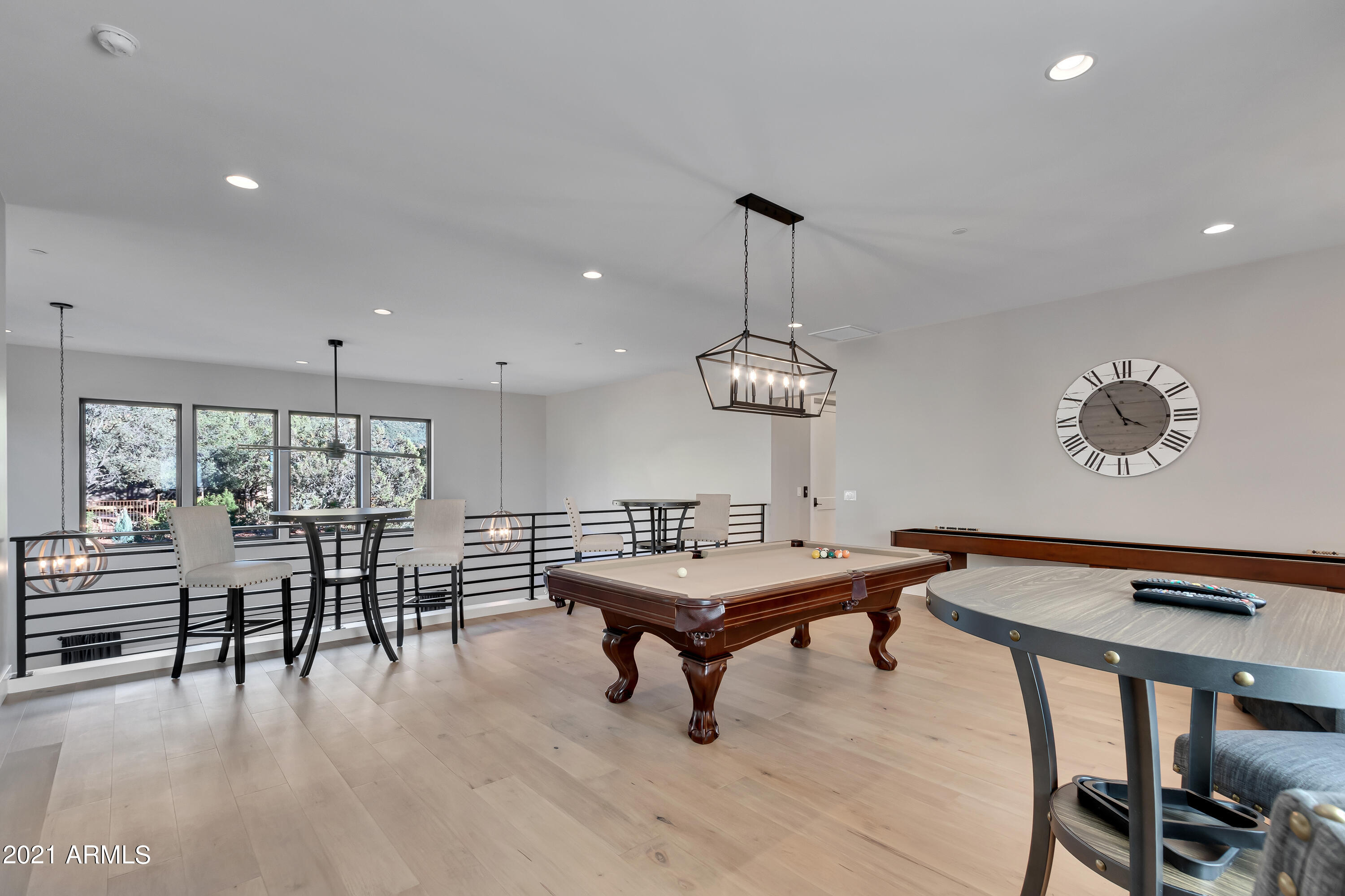 Under 5 Acres - Residential