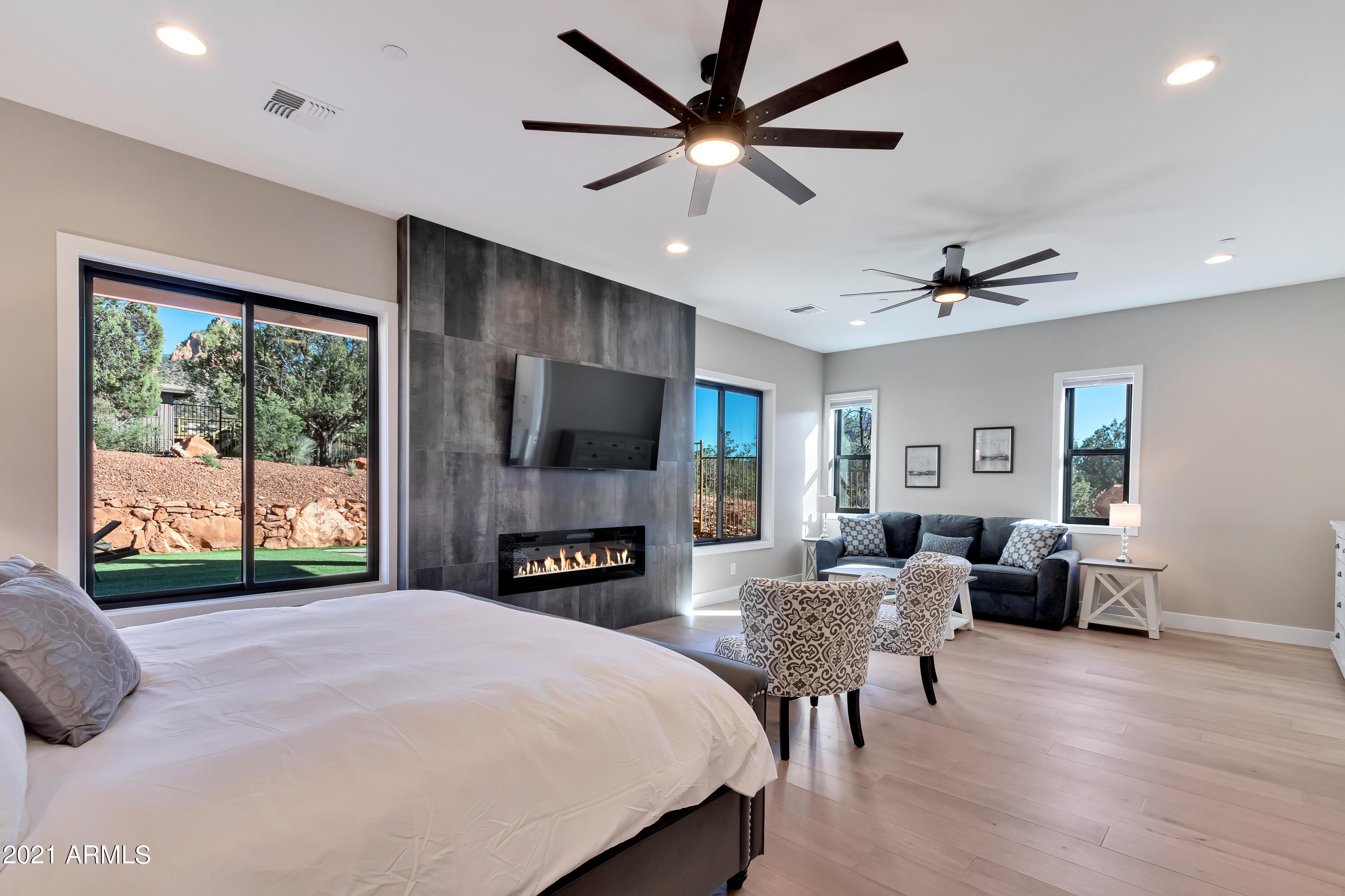Under 5 Acres - Residential