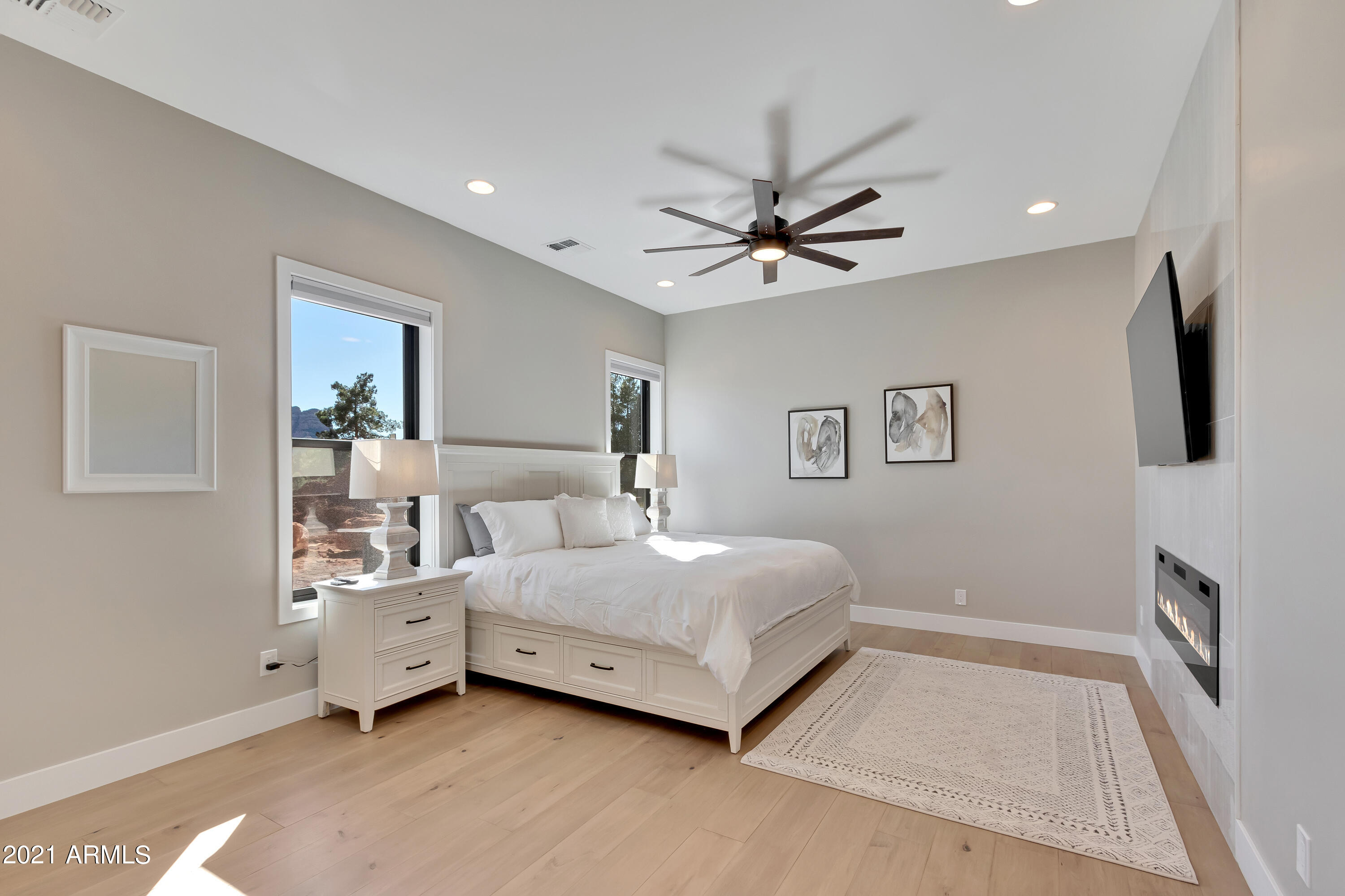 Under 5 Acres - Residential