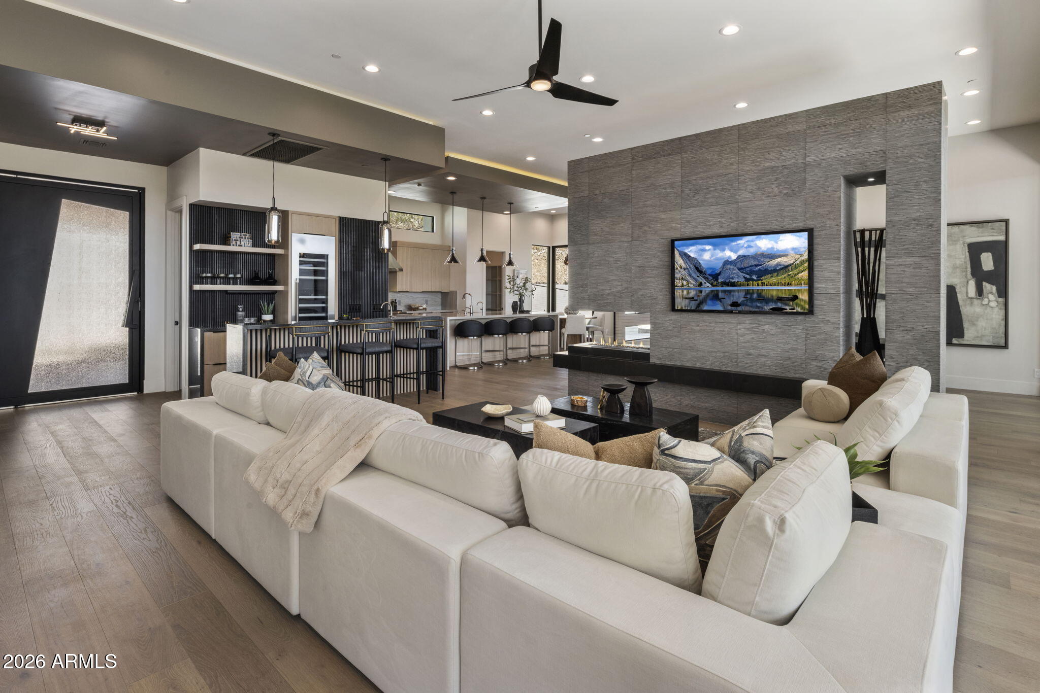 Palatial Estates - Residential