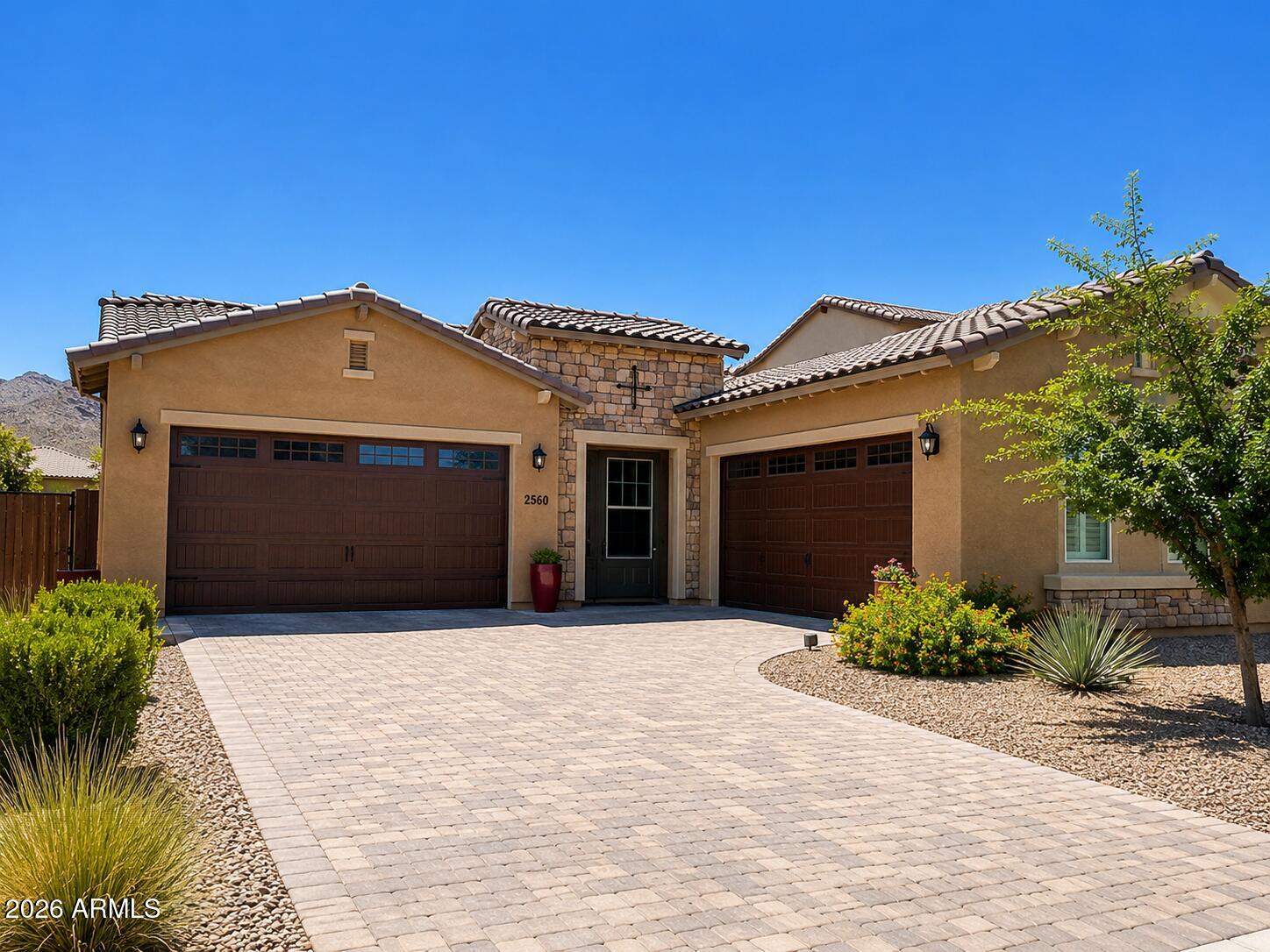 ADORA TRAILS PARCEL 8 AMD - Residential Lease