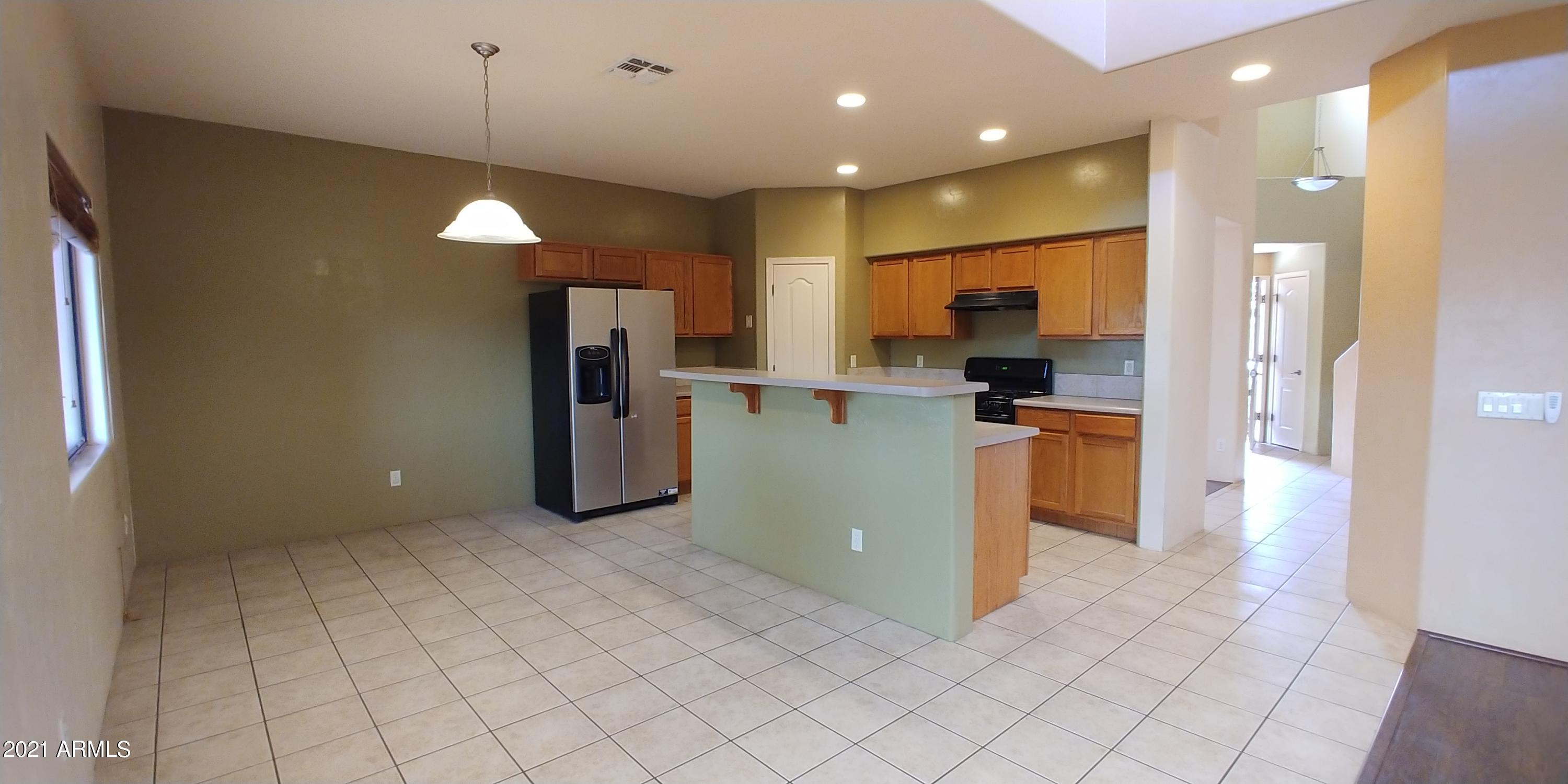 LEGENDS AT VALIENTE UNIT 2 - Residential