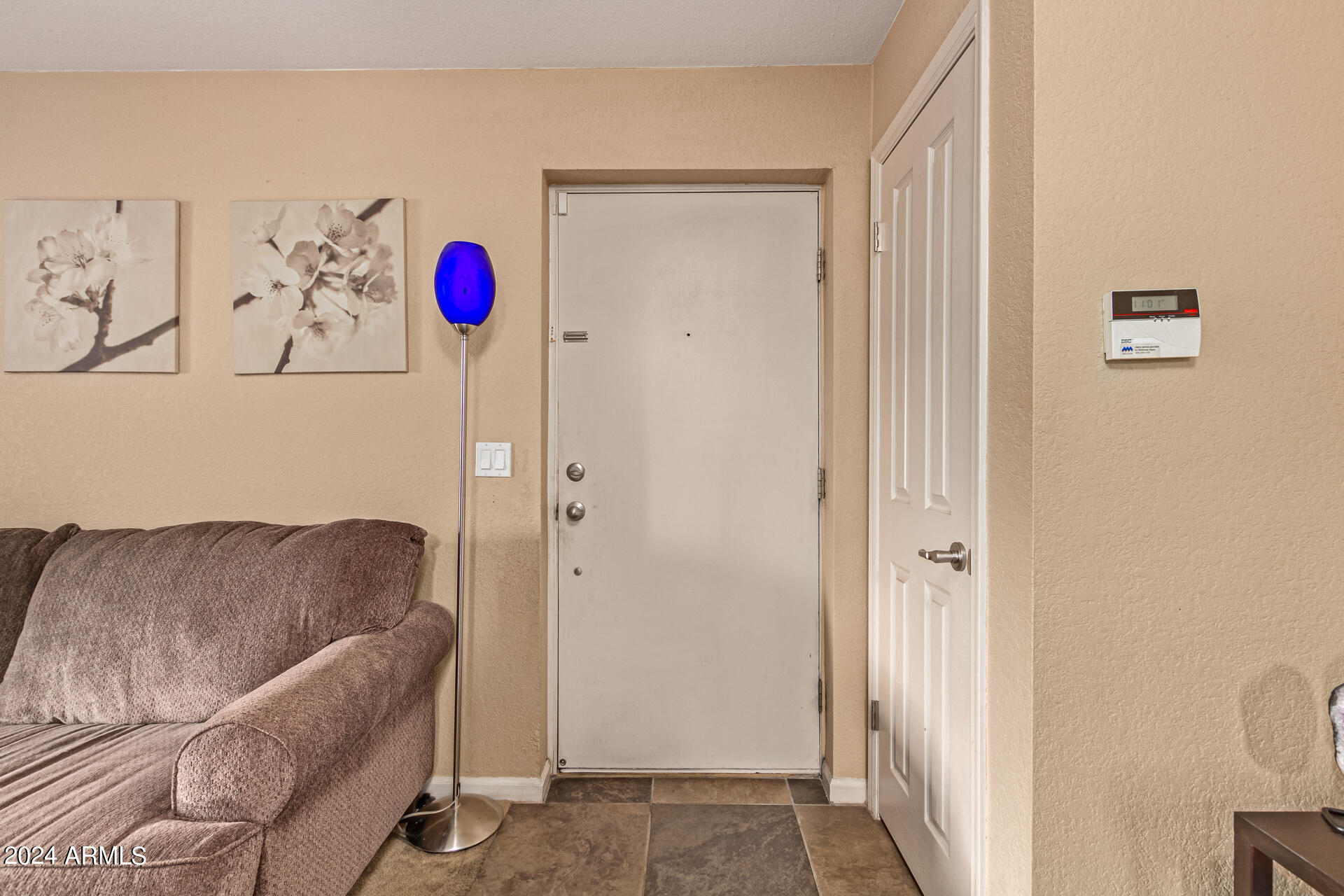 CHESAPEAKE CONDOMINIUM - Residential Lease