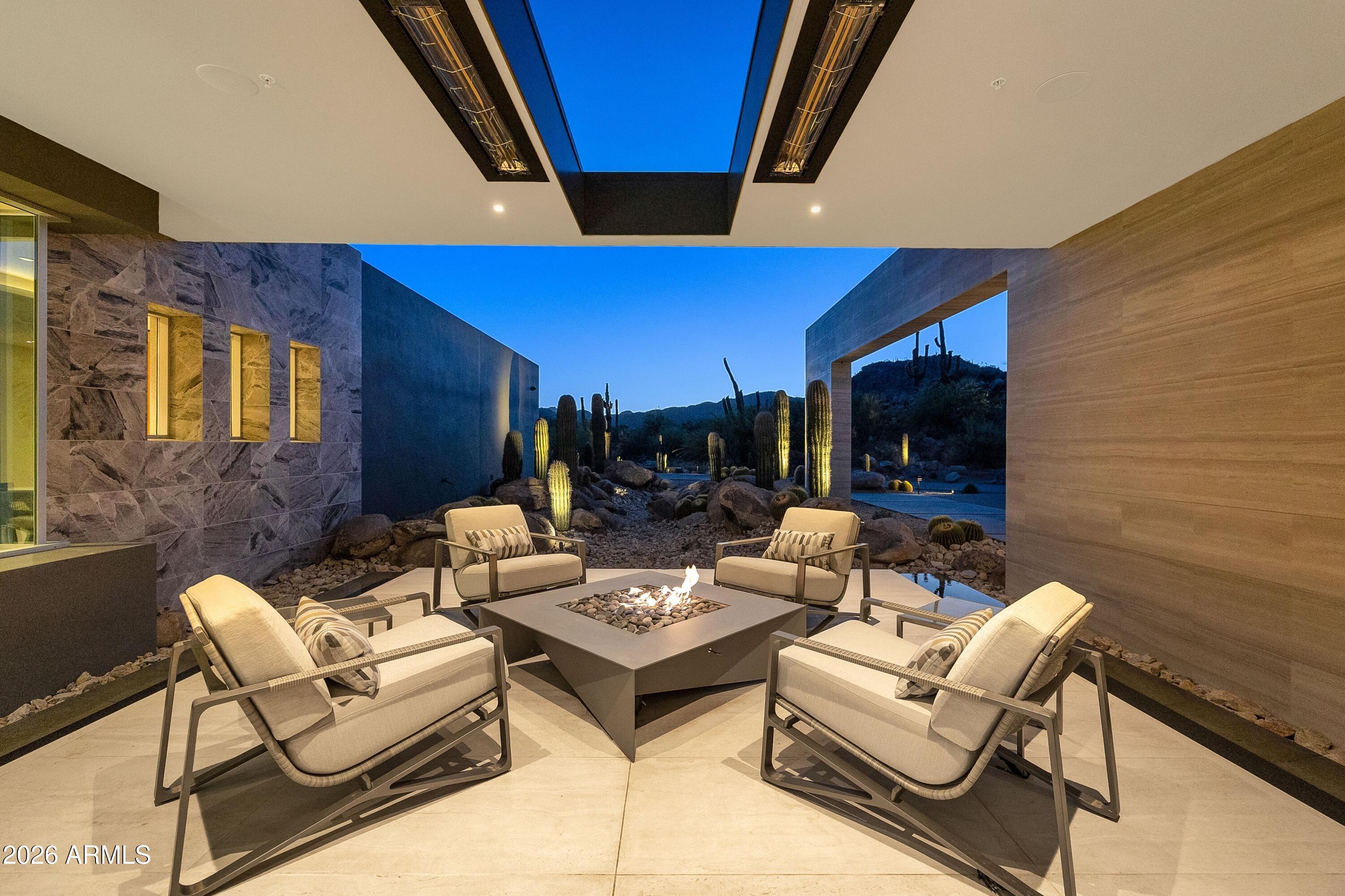 STONE CANYON 2 - Residential