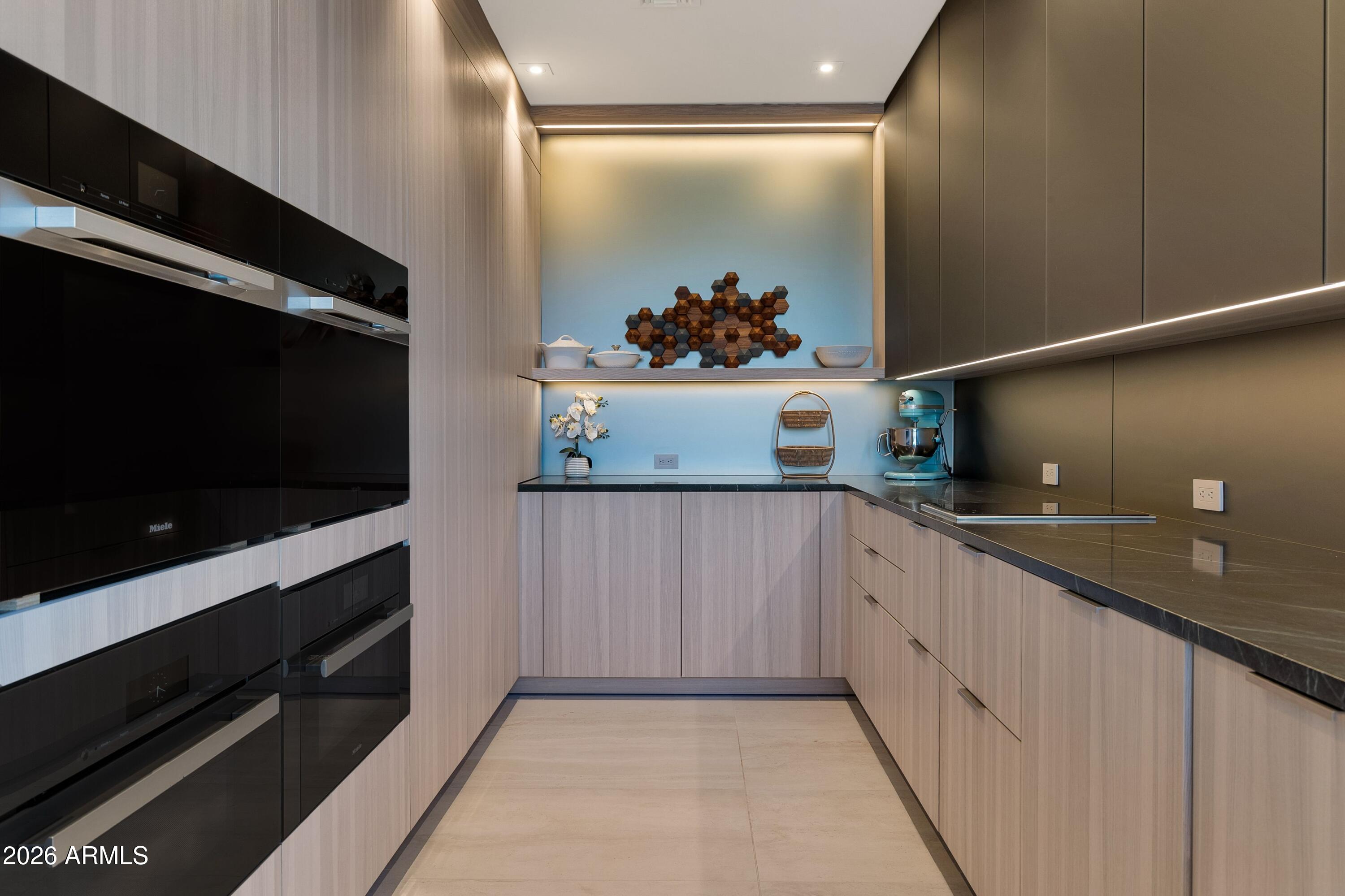 STONE CANYON 2 - Residential