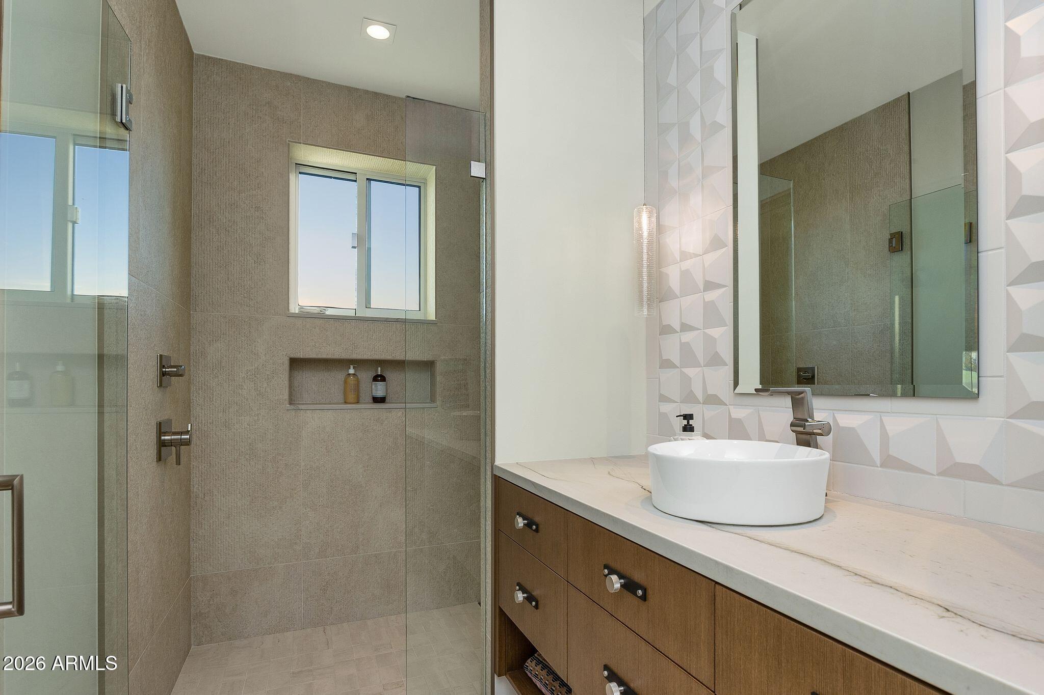 STONE CANYON 2 - Residential