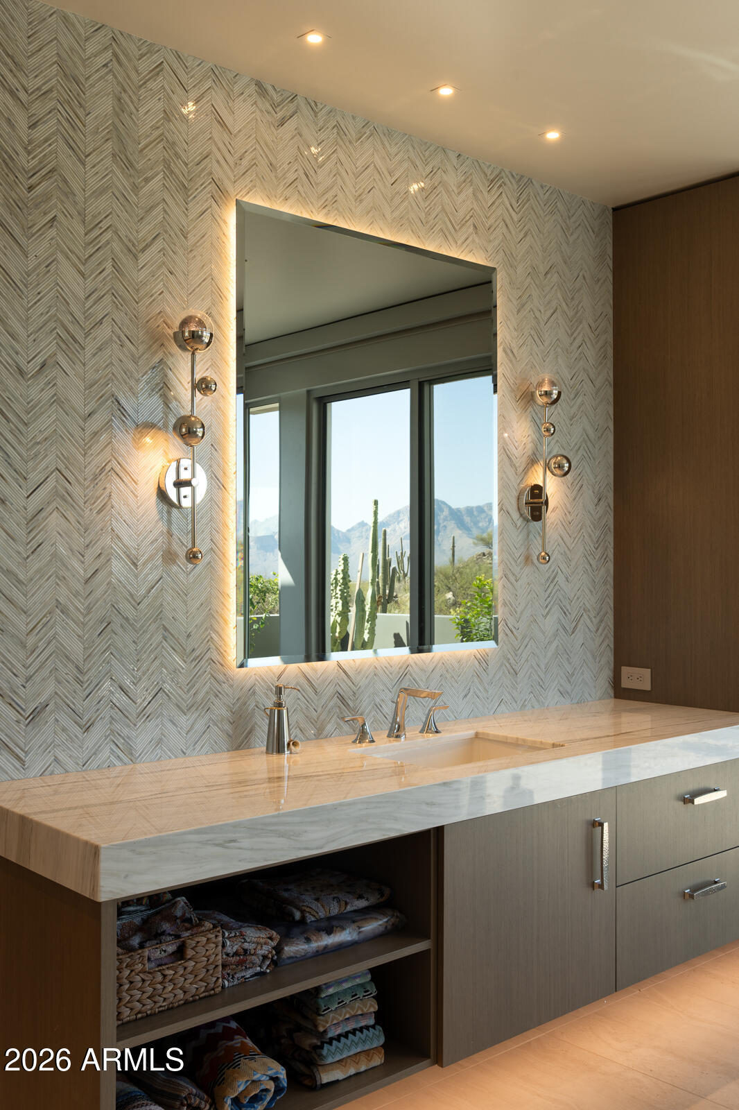 STONE CANYON 2 - Residential