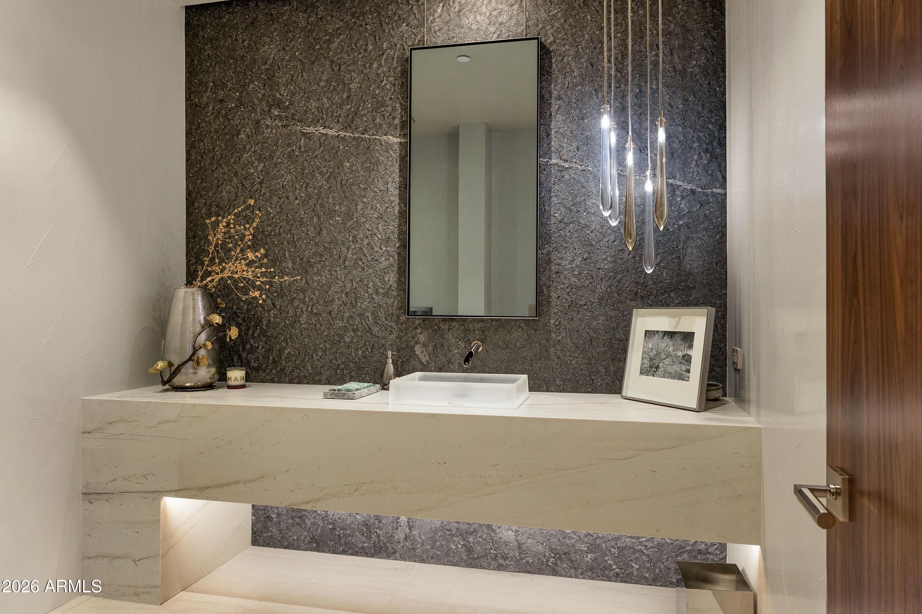 STONE CANYON 2 - Residential