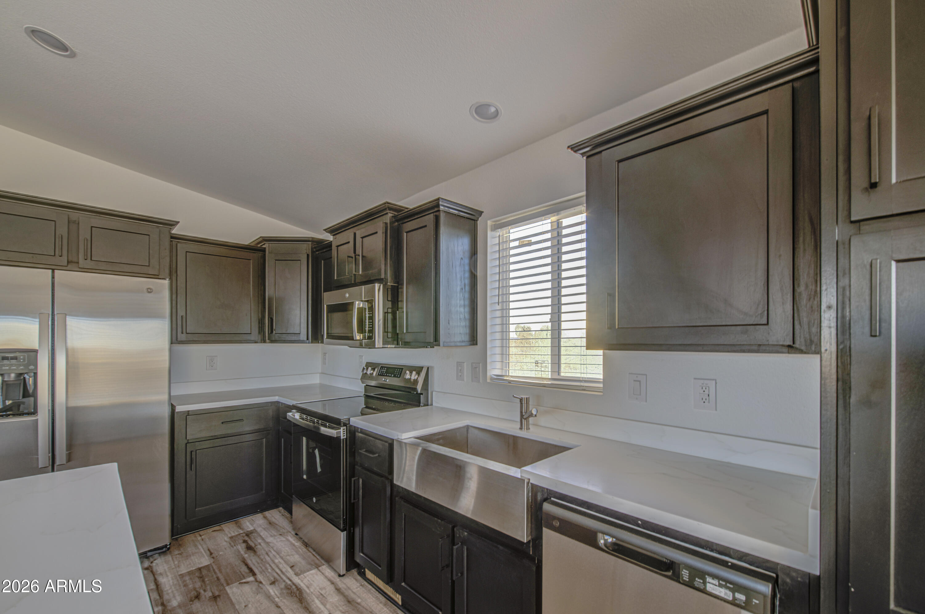 COYOTE RIDGE - Residential